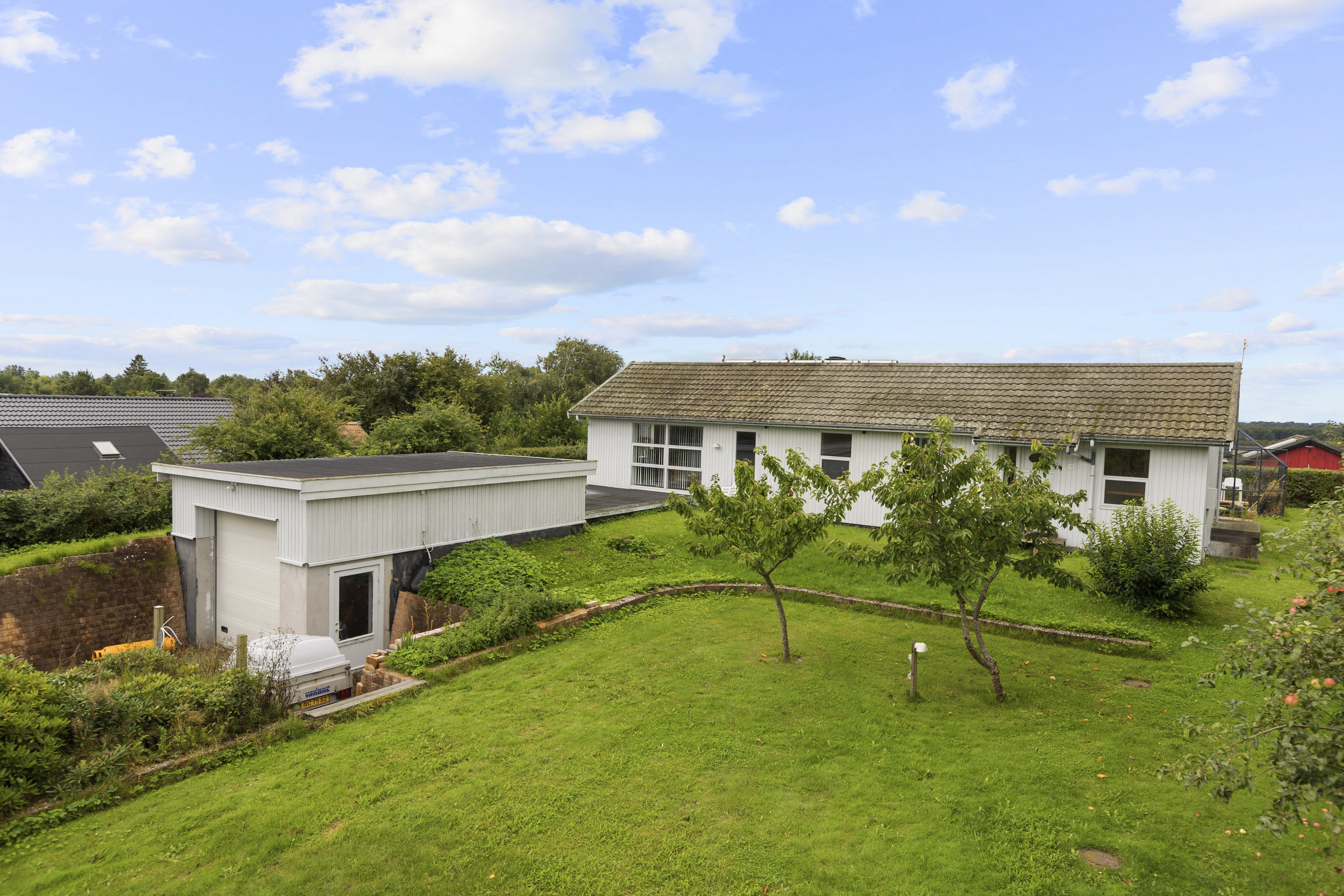 Miniaturebillede 1: ejendommen. Billede af Fyrvænget 28, Vellerup, 4050 Skibby