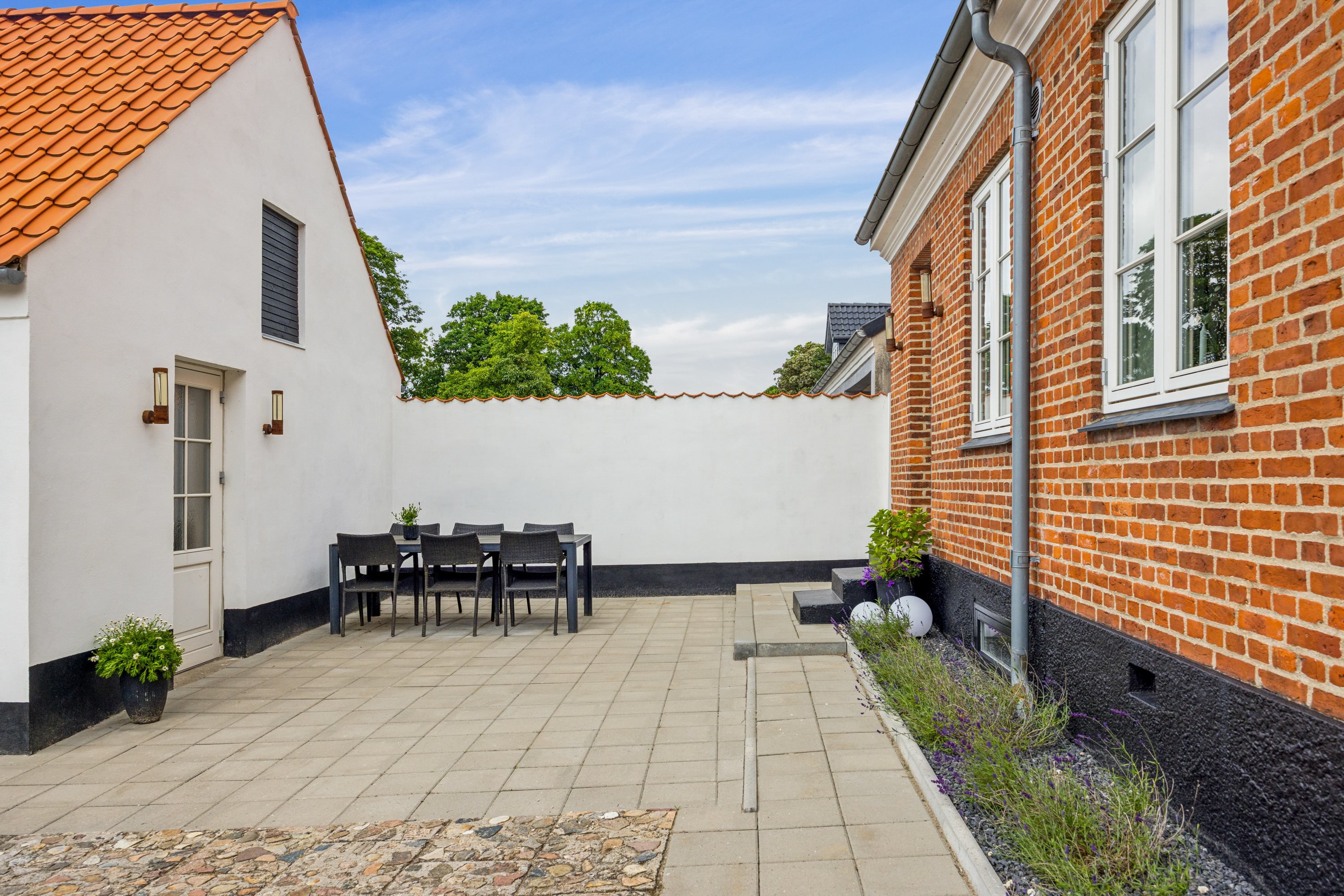 Fremhævet  billede i fuldskærmstilstand. Billede af Søndergade 24, 9632 Møldrup