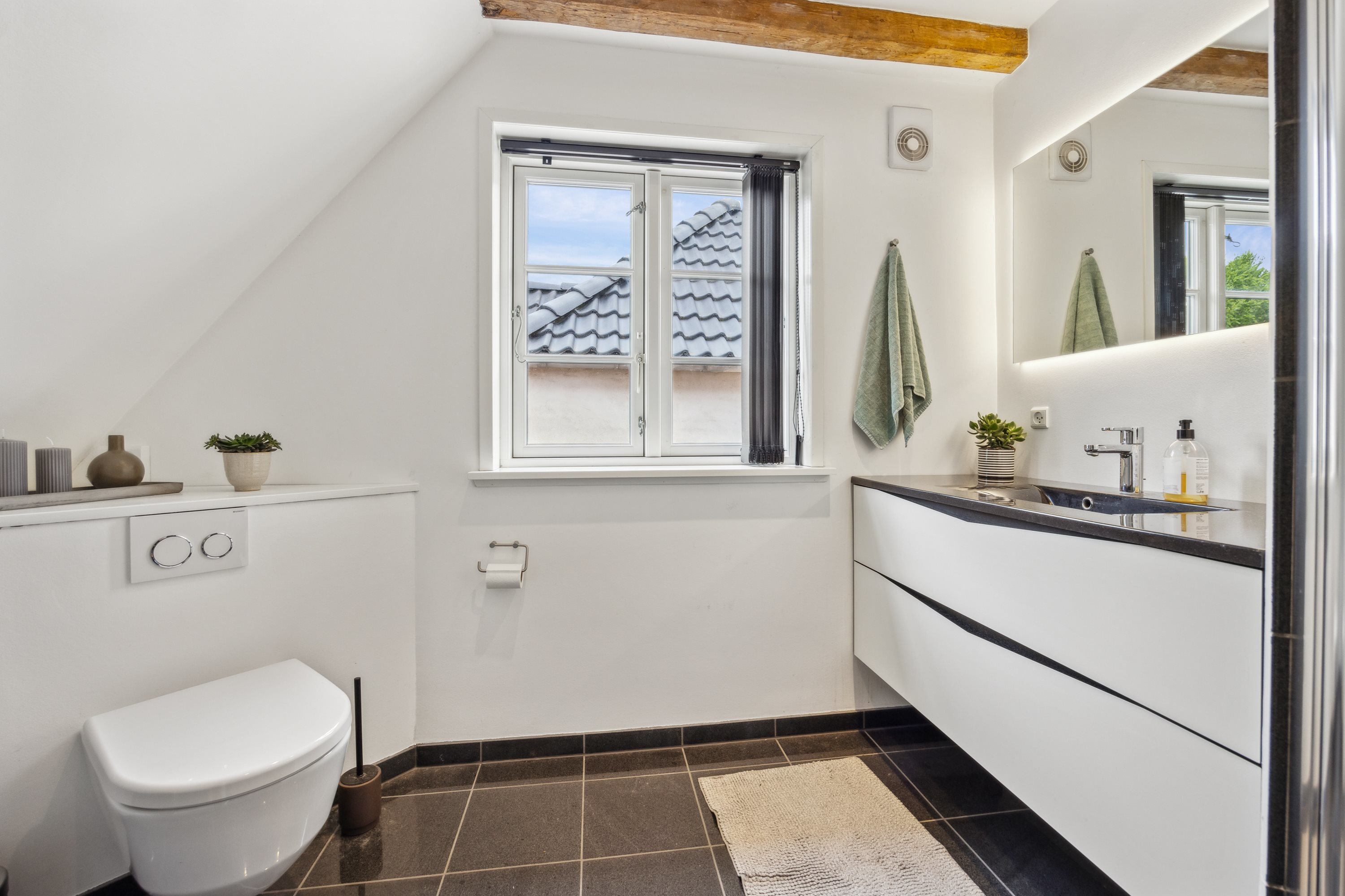 Fremhævet  billede i fuldskærmstilstand. Billede af Søndergade 24, 9632 Møldrup