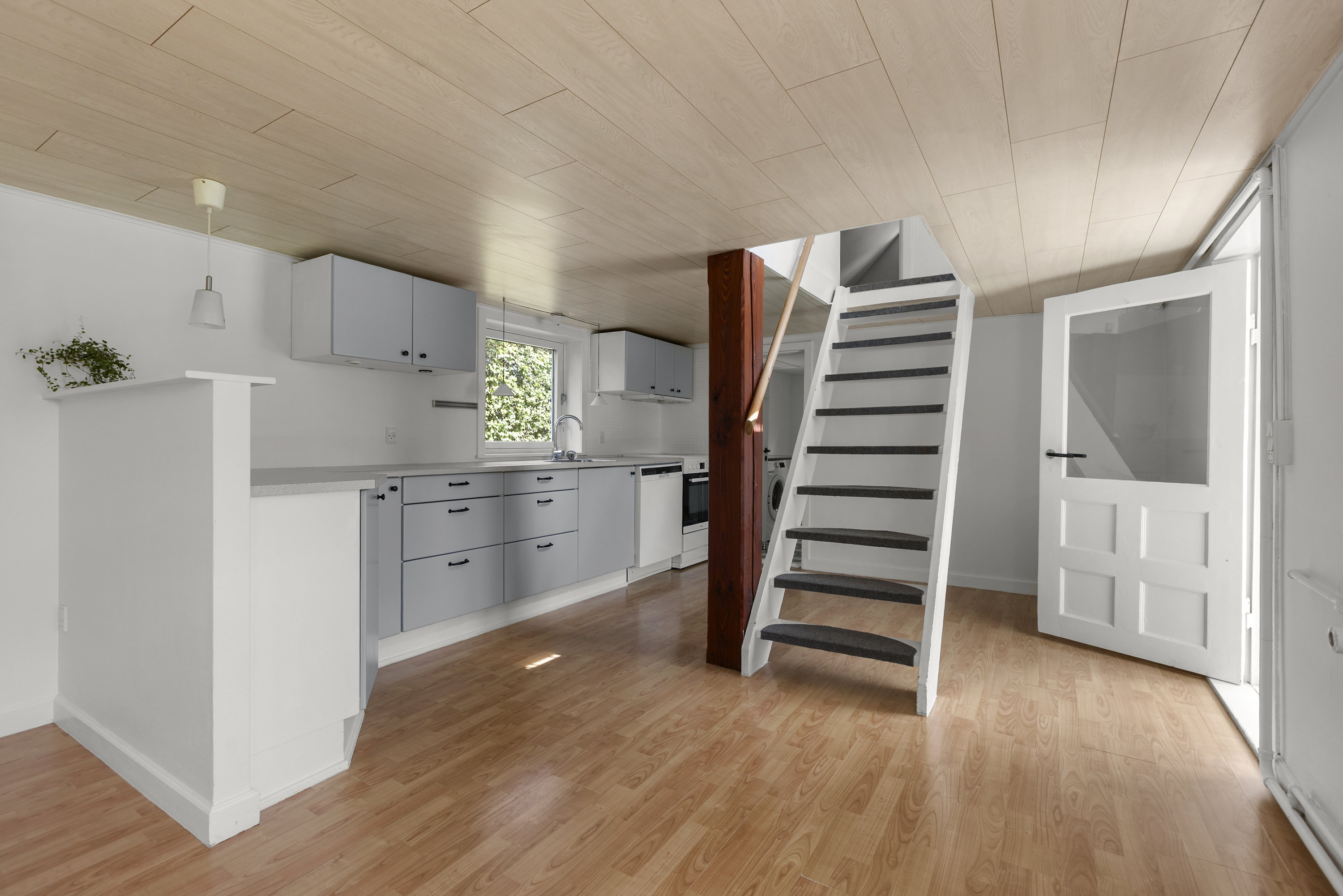 Fremhævet køkken billede i fuldskærmstilstand. Billede af Holbækvej 133, 4400 Kalundborg