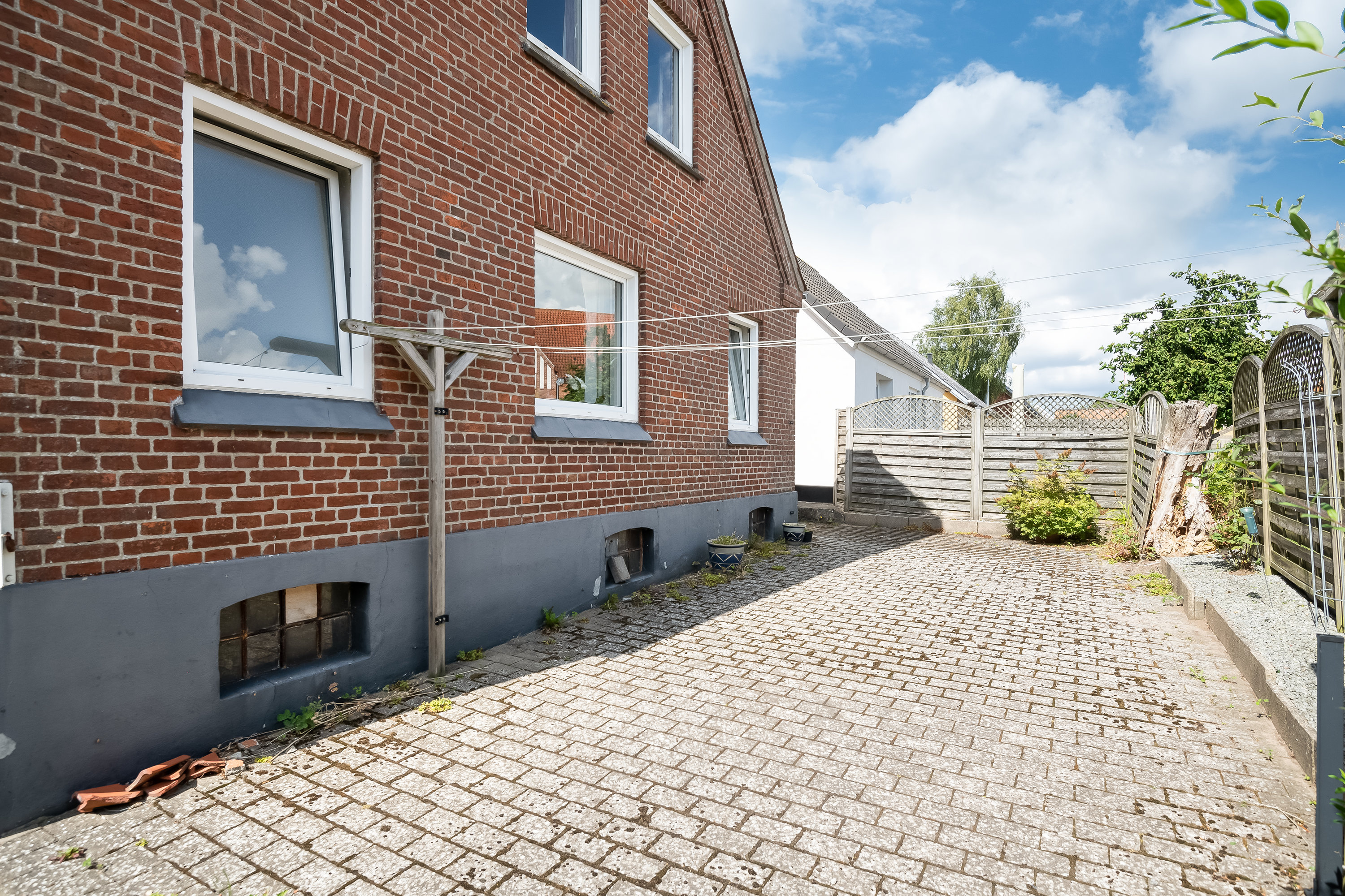 Miniaturebillede 1: . Billede af Hjørringvej 454, 9750 Østervrå