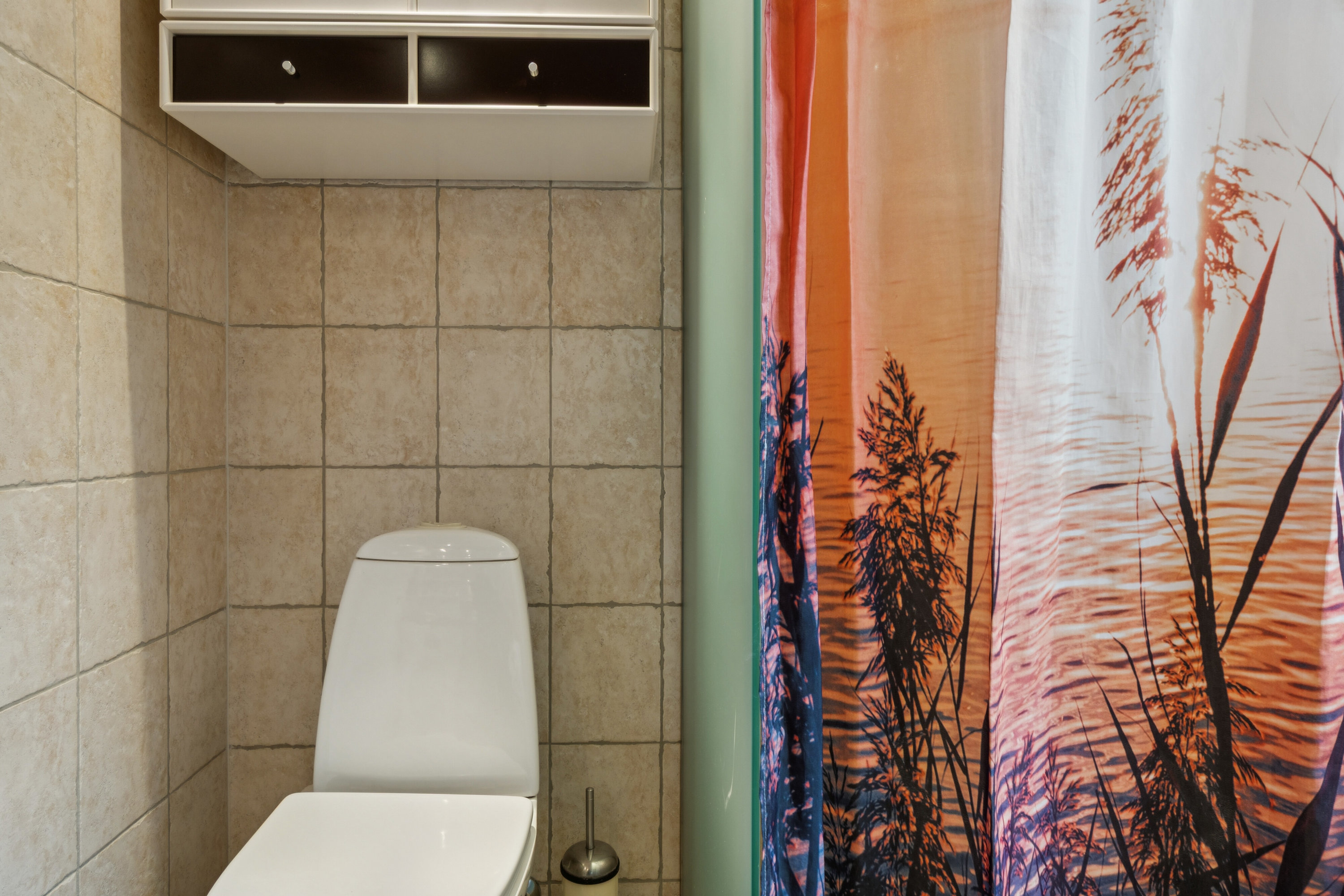 Fremhævet badeværelse billede i fuldskærmstilstand. Billede af Ørbækgårds Alle 903, st.. th., 2970 Hørsholm