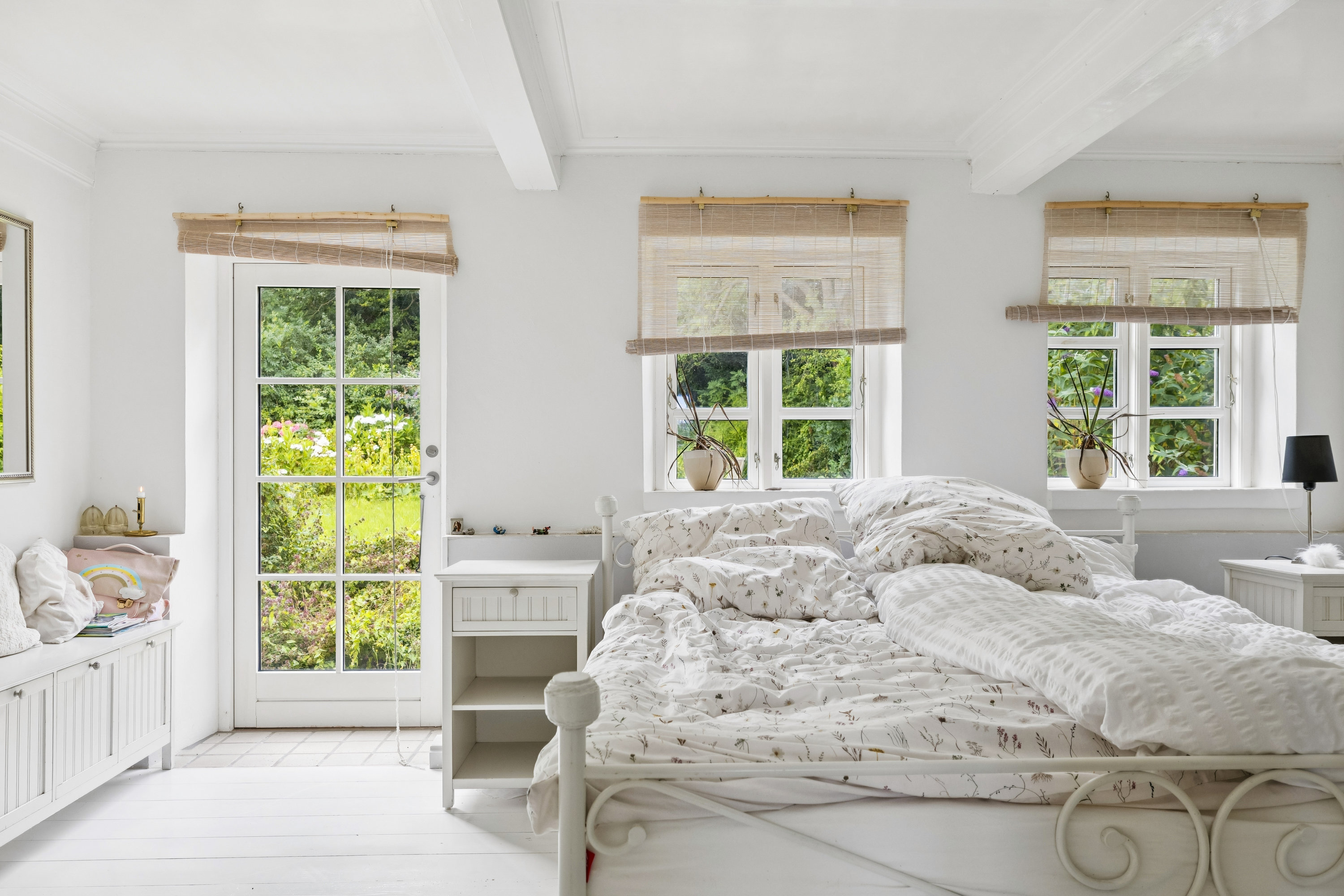 Fremhævet stue billede i fuldskærmstilstand. Billede af Lebymarksvej 8, 5985 Søby Ærø