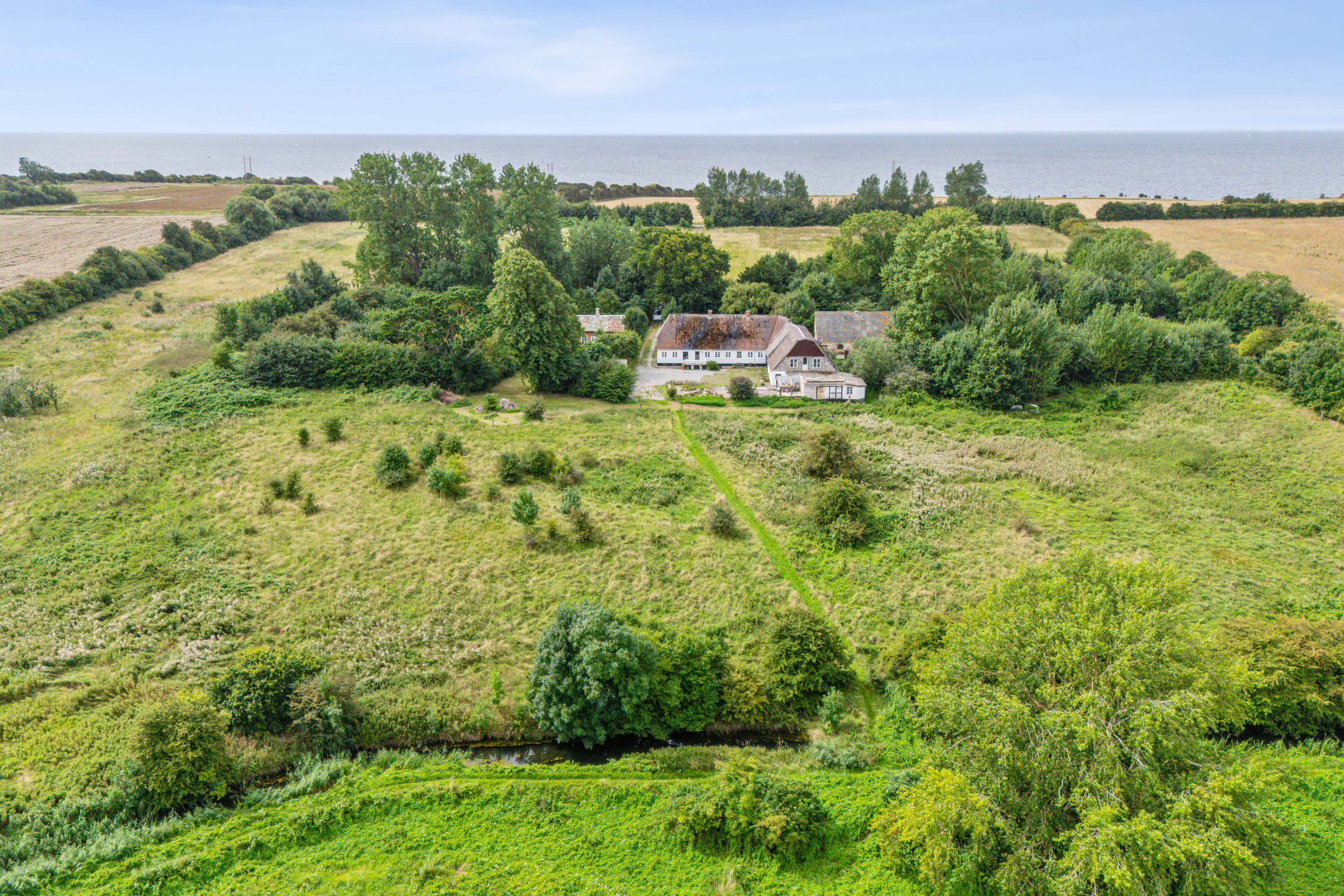 Fremhævet luftfoto billede i fuldskærmstilstand. Billede af Lebymarksvej 8, 5985 Søby Ærø