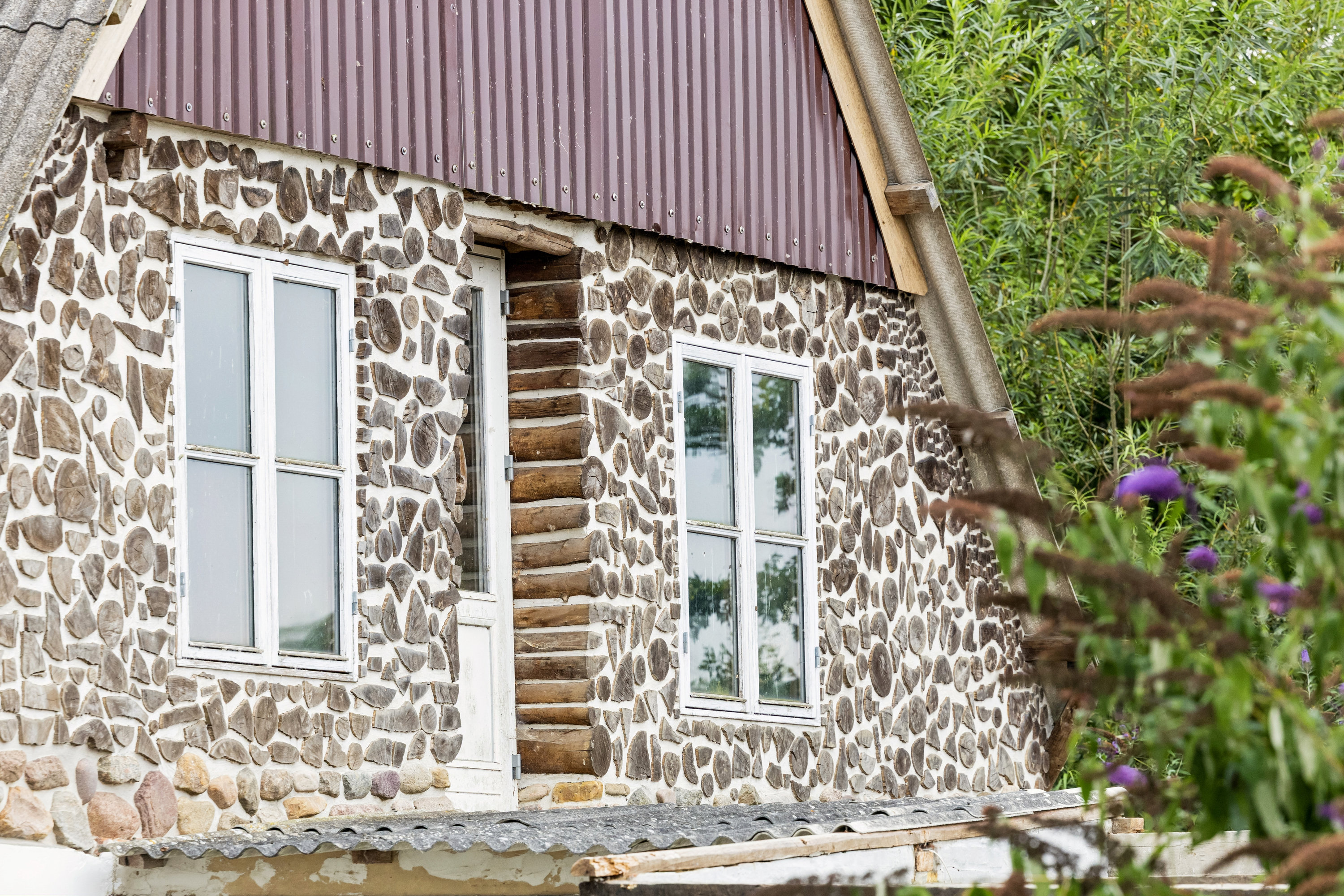 Fremhævet ejendom 1 billede i fuldskærmstilstand. Billede af Lebymarksvej 8, 5985 Søby Ærø