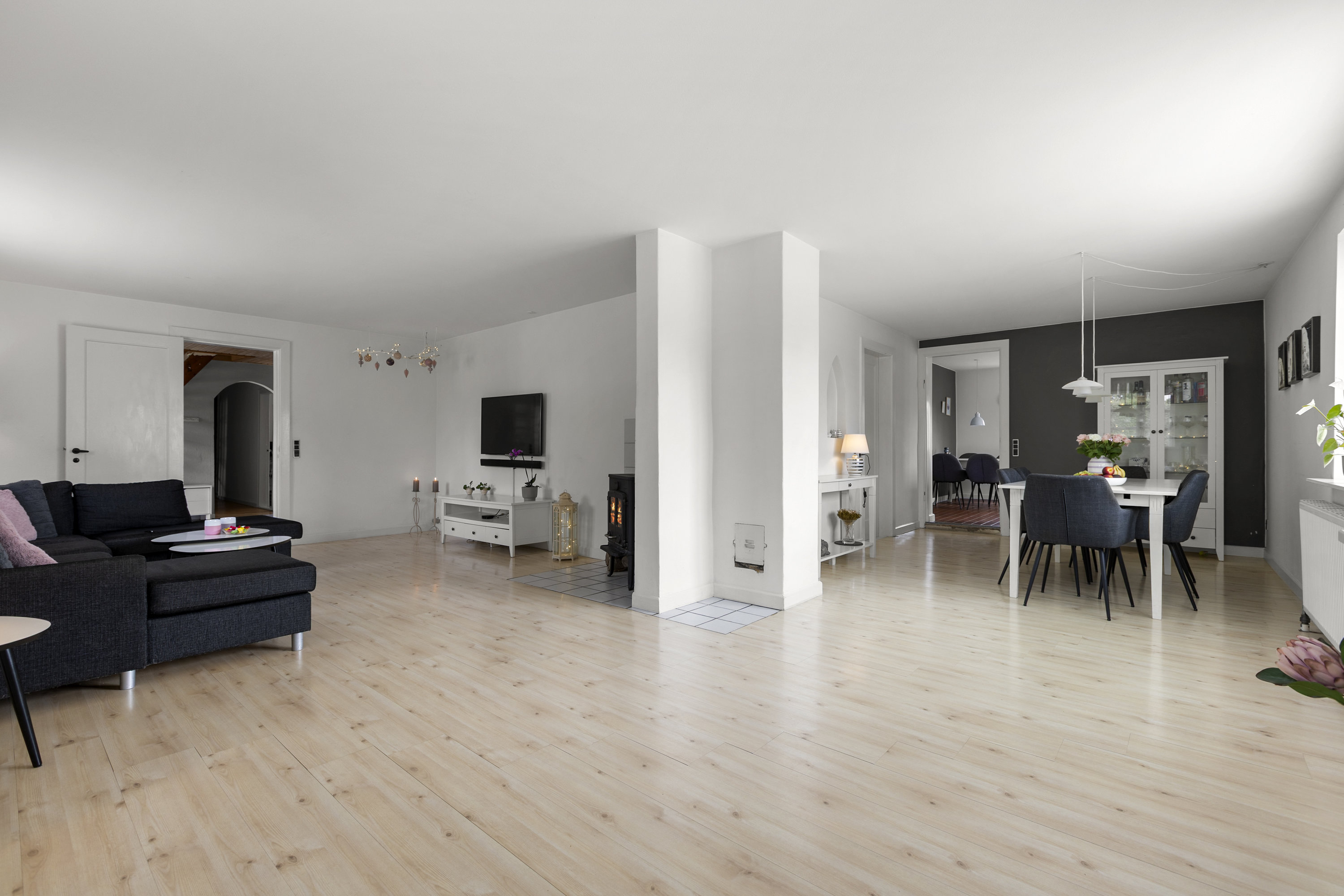 Fremhævet stue billede i fuldskærmstilstand. Billede af Korsvejen 3, 4220 Korsør