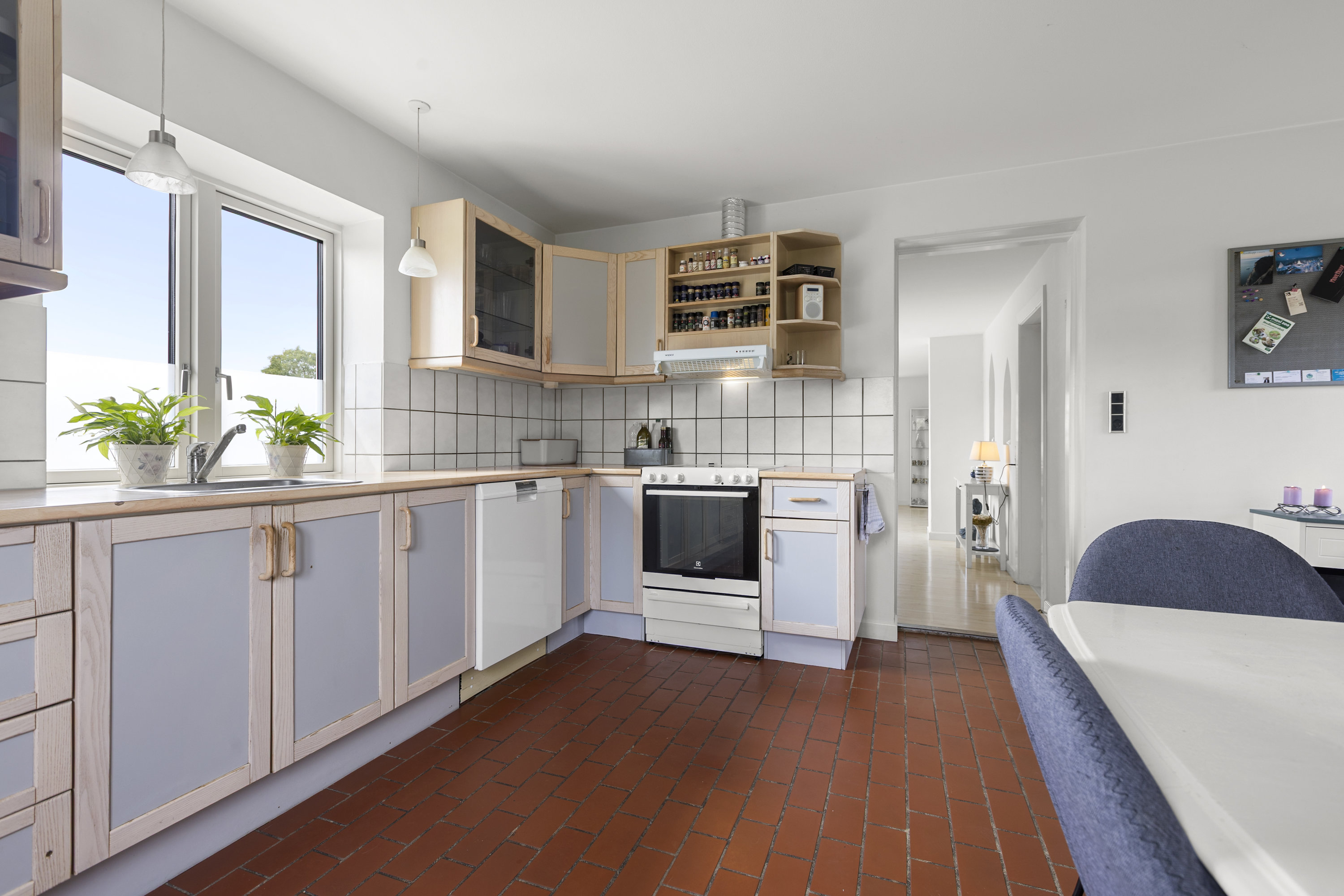 Fremhævet køkken billede i fuldskærmstilstand. Billede af Korsvejen 3, 4220 Korsør