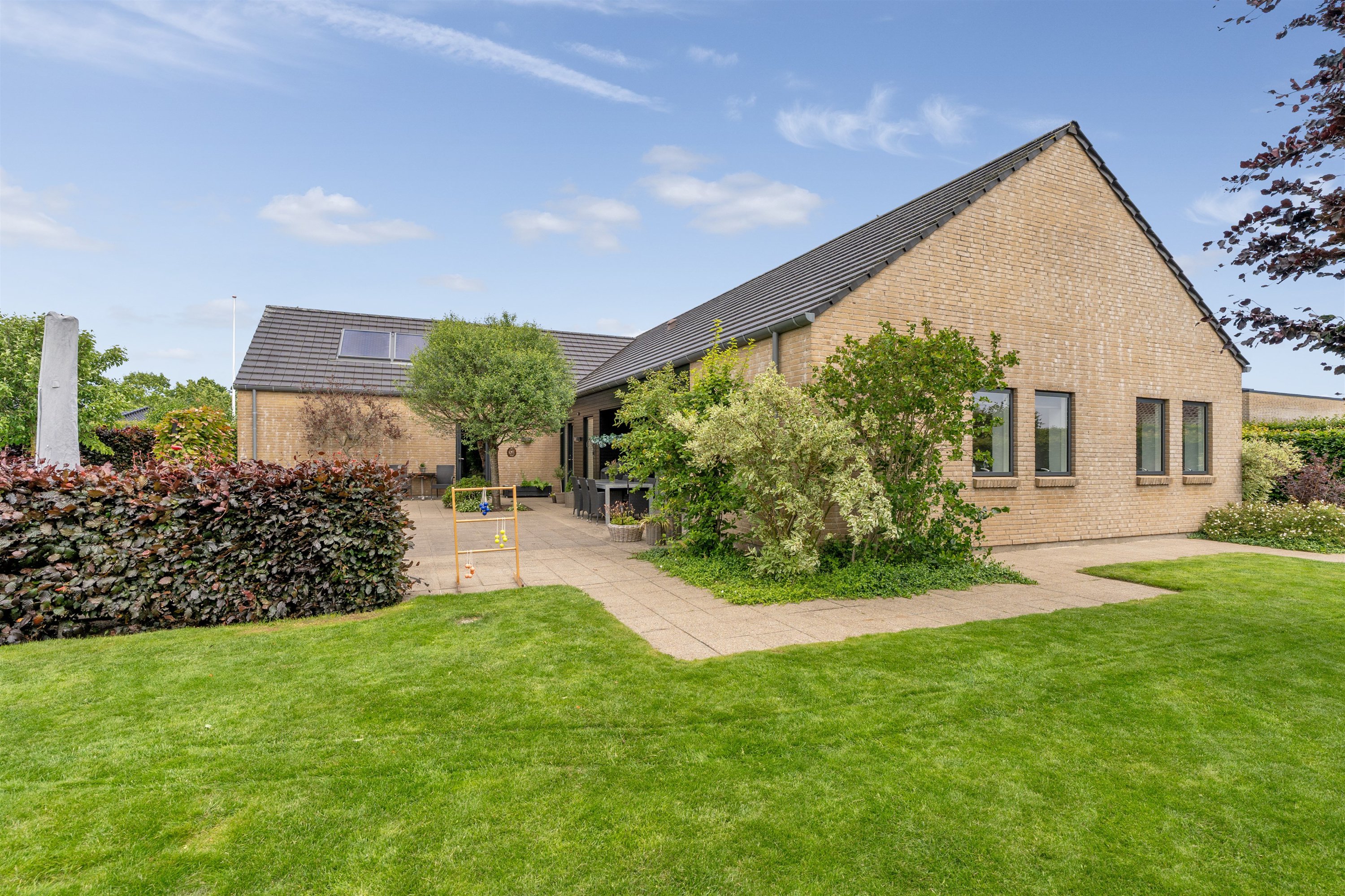 Fremhævet ejendommen billede i fuldskærmstilstand. Billede af Lillevang 95, 7190 Billund