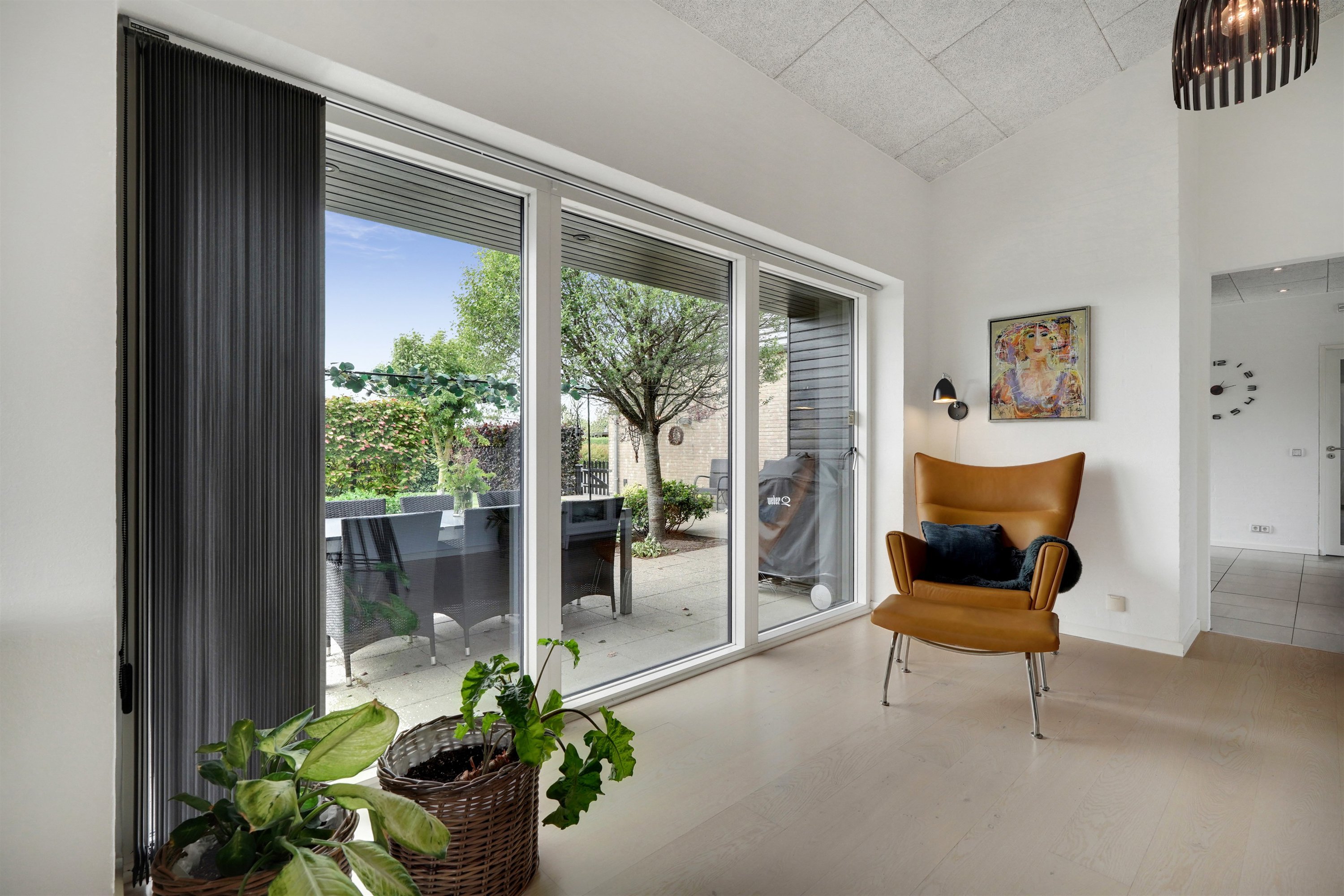 Fremhævet stue billede i fuldskærmstilstand. Billede af Lillevang 95, 7190 Billund