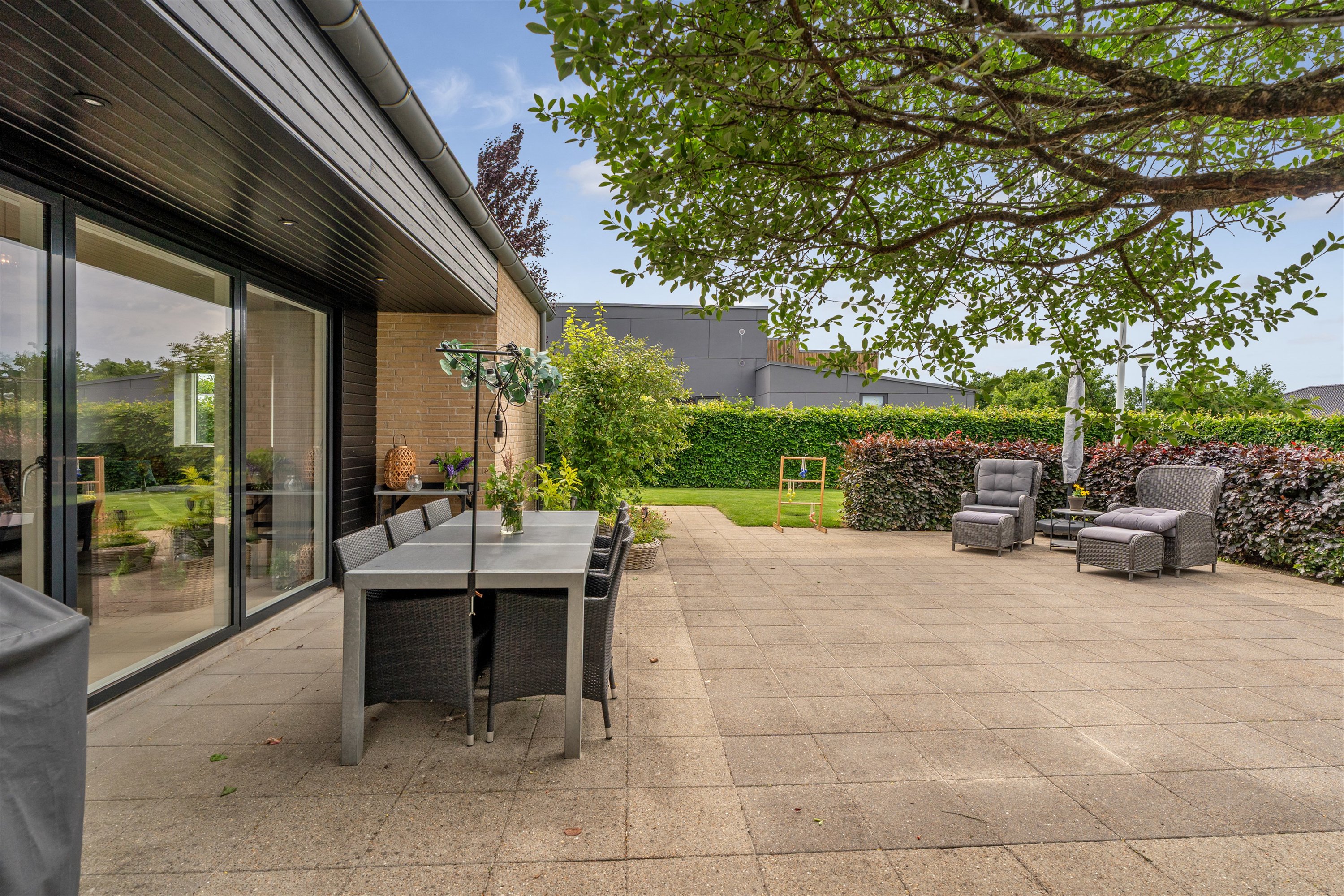 Fremhævet terrasse billede i fuldskærmstilstand. Billede af Lillevang 95, 7190 Billund