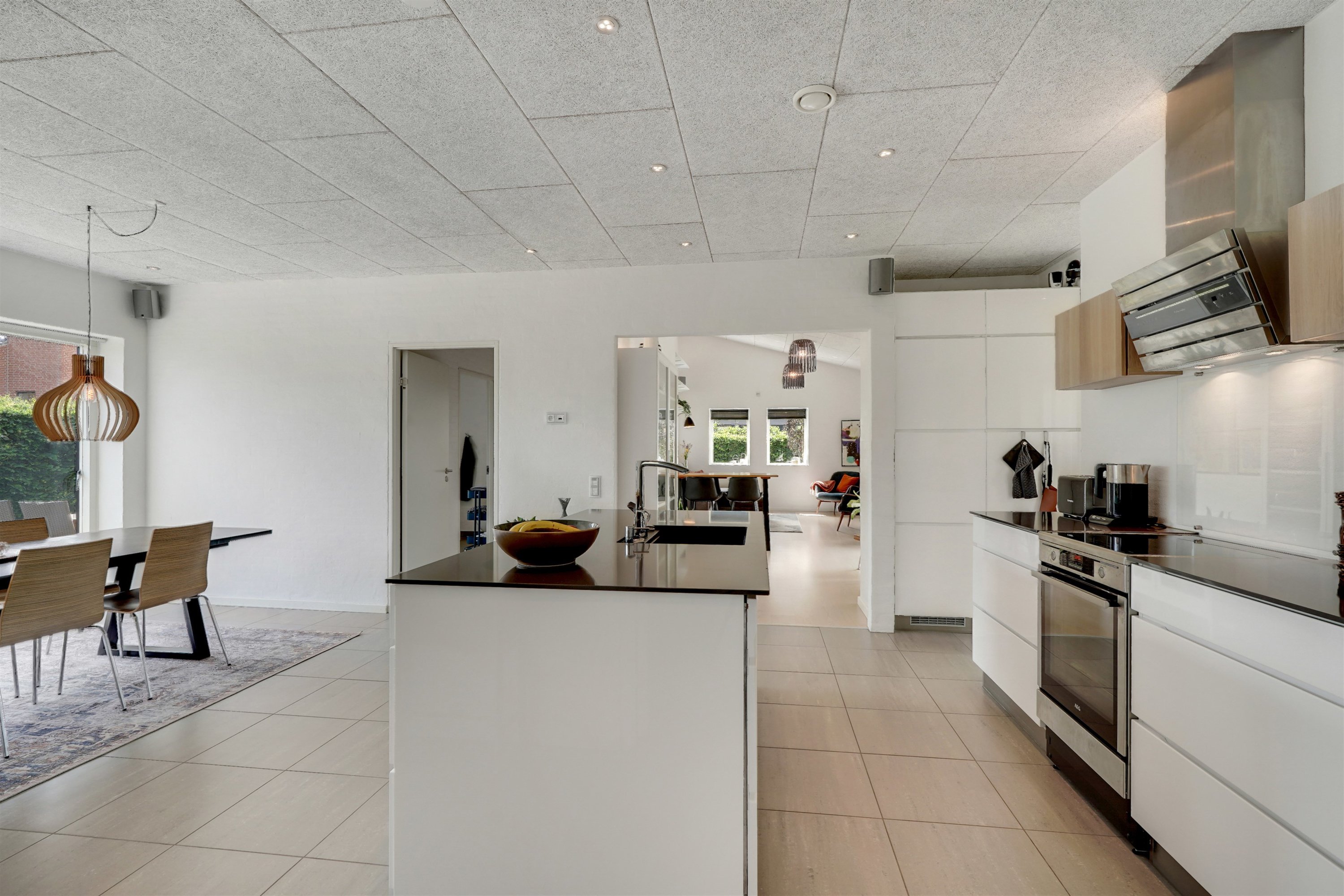 Fremhævet køkken billede i fuldskærmstilstand. Billede af Lillevang 95, 7190 Billund