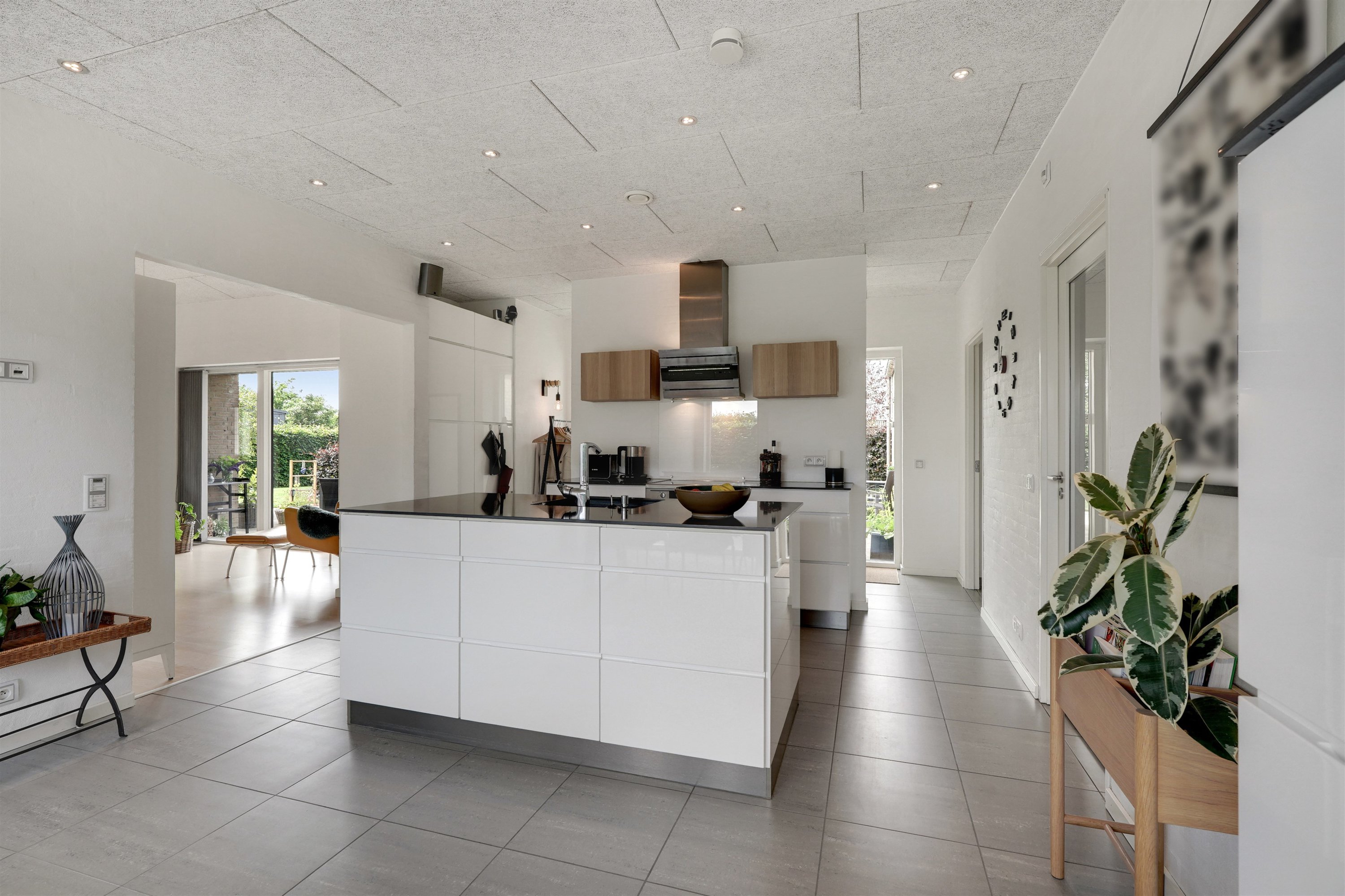 Fremhævet køkken billede i fuldskærmstilstand. Billede af Lillevang 95, 7190 Billund