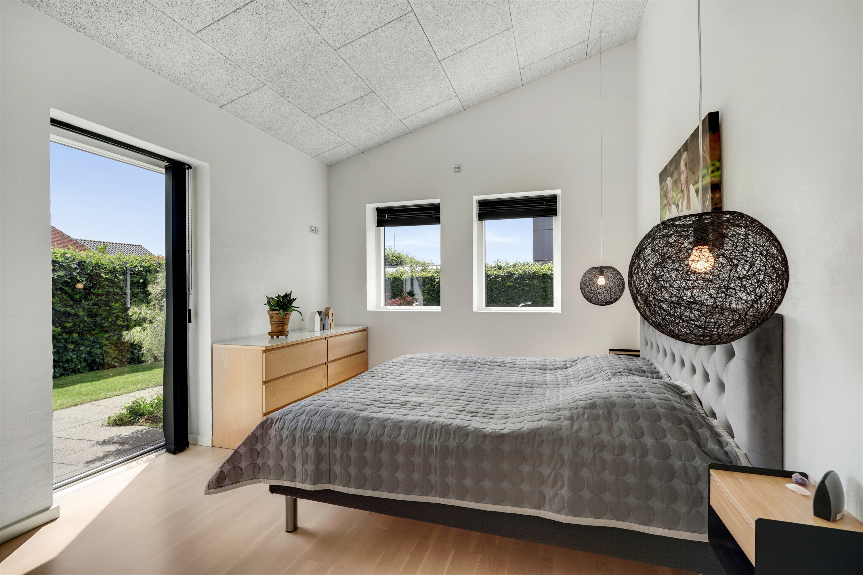 Fremhævet soveværelse billede i fuldskærmstilstand. Billede af Lillevang 95, 7190 Billund