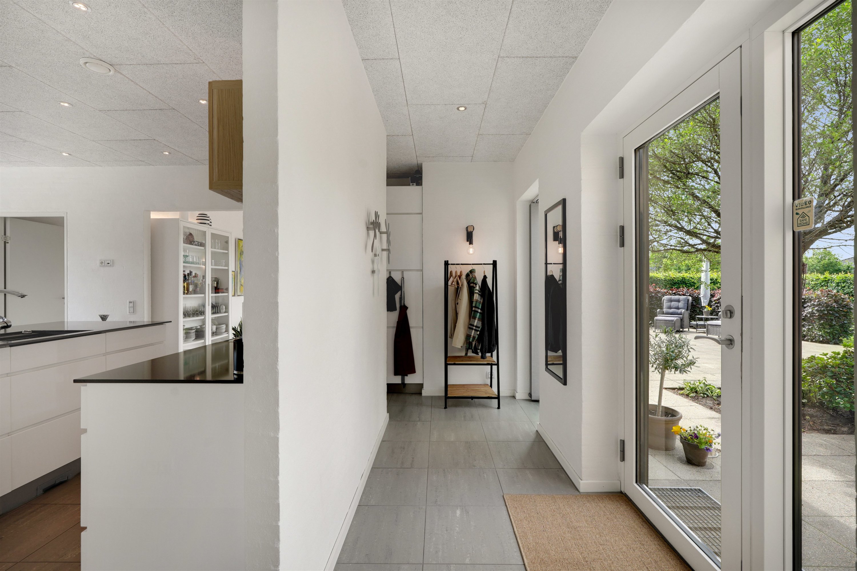 Fremhævet entré billede i fuldskærmstilstand. Billede af Lillevang 95, 7190 Billund