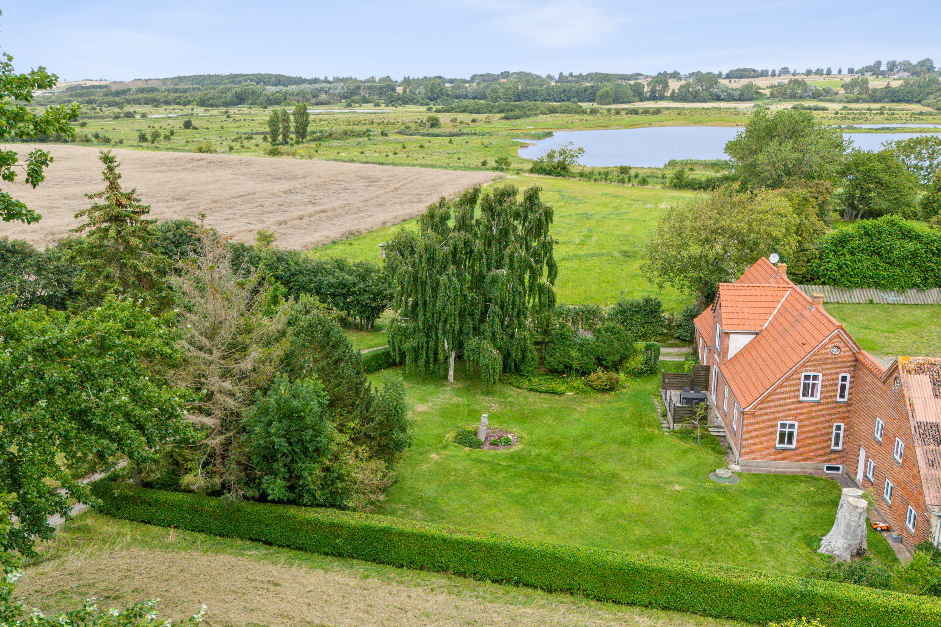 Fremhævet have billede i fuldskærmstilstand. Billede af Lebymarksvej 12, 5985 Søby Ærø