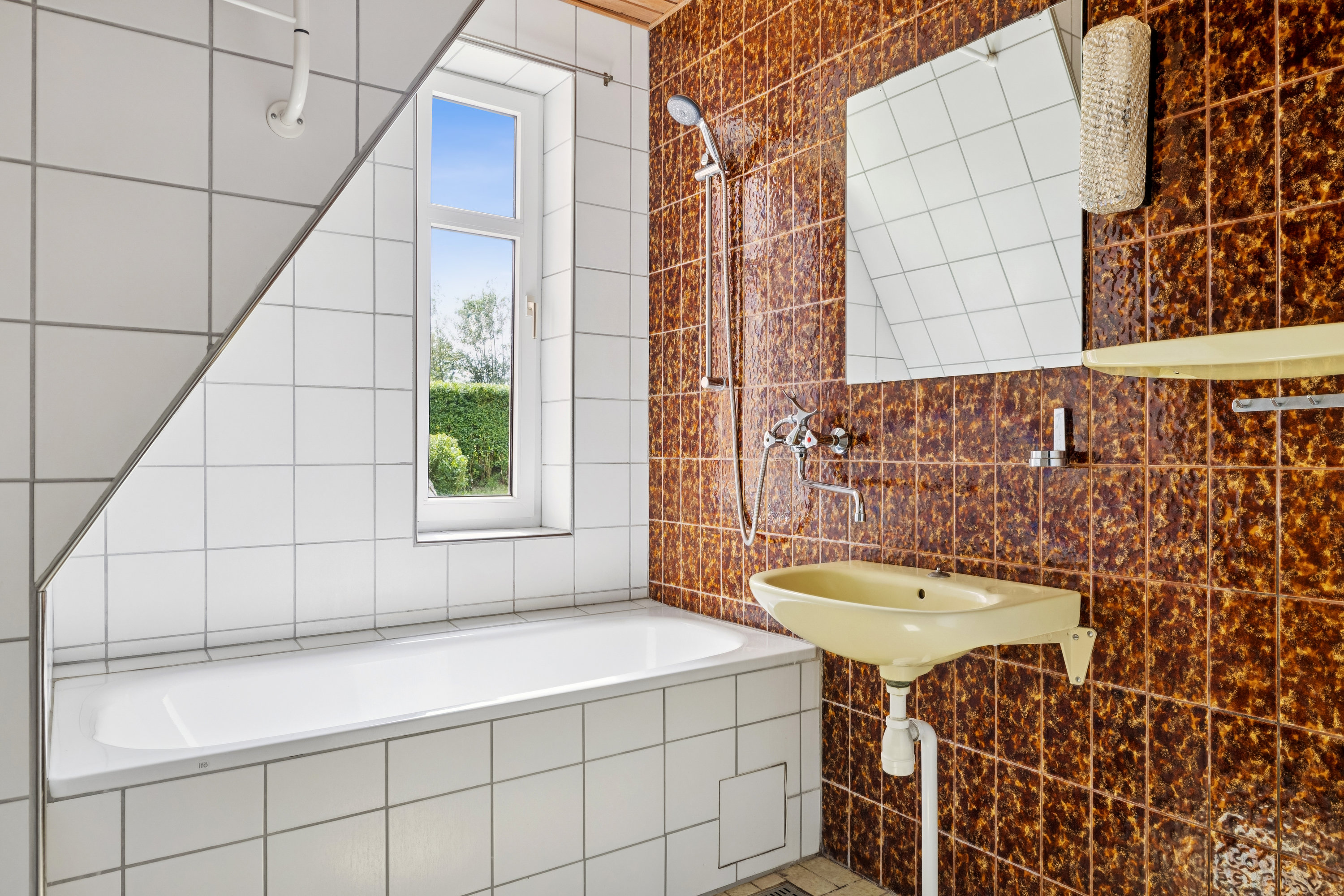 Fremhævet badeværelse billede i fuldskærmstilstand. Billede af Lebymarksvej 12, 5985 Søby Ærø