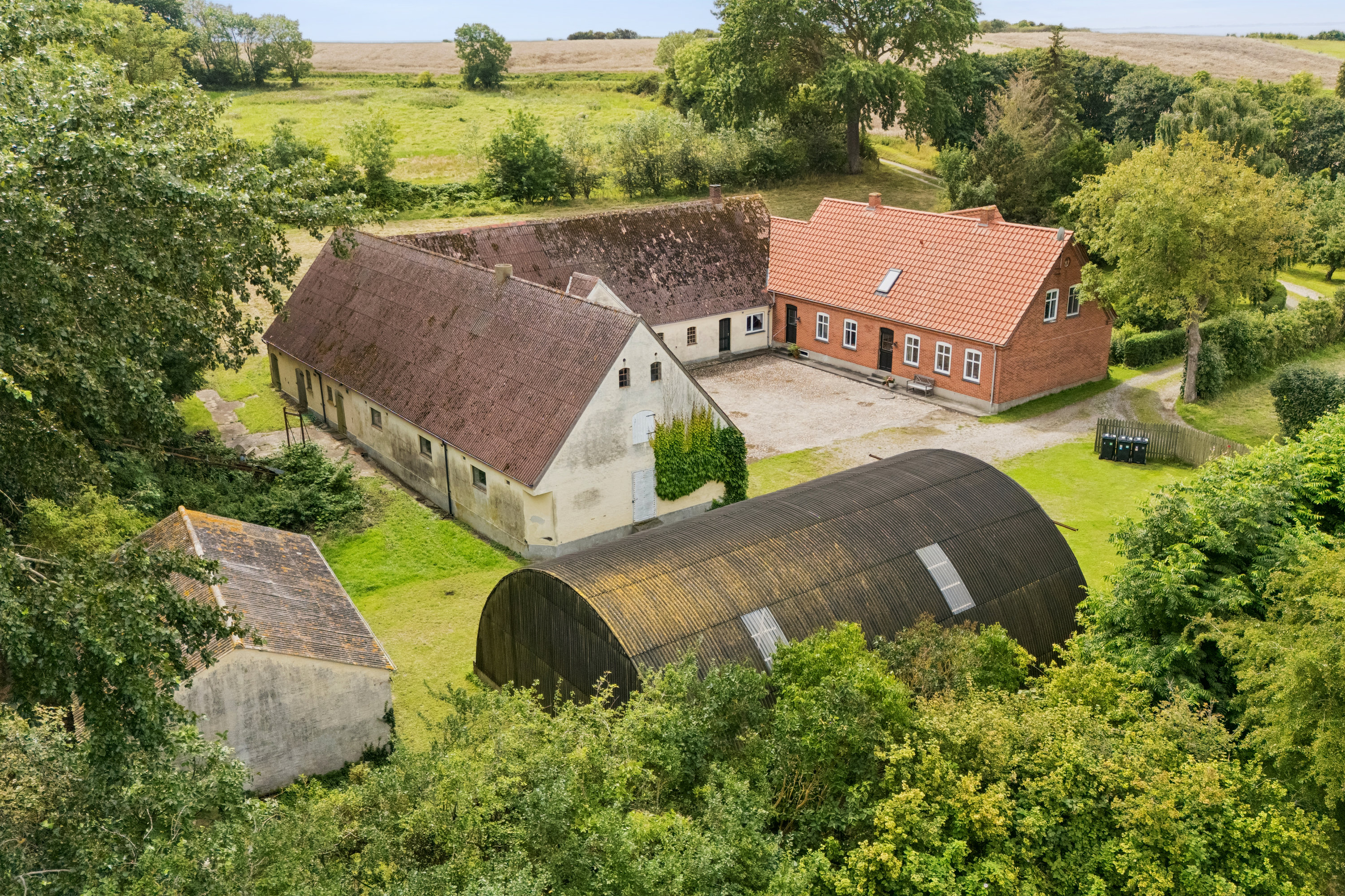 Fremhævet have billede i fuldskærmstilstand. Billede af Lebymarksvej 12, 5985 Søby Ærø