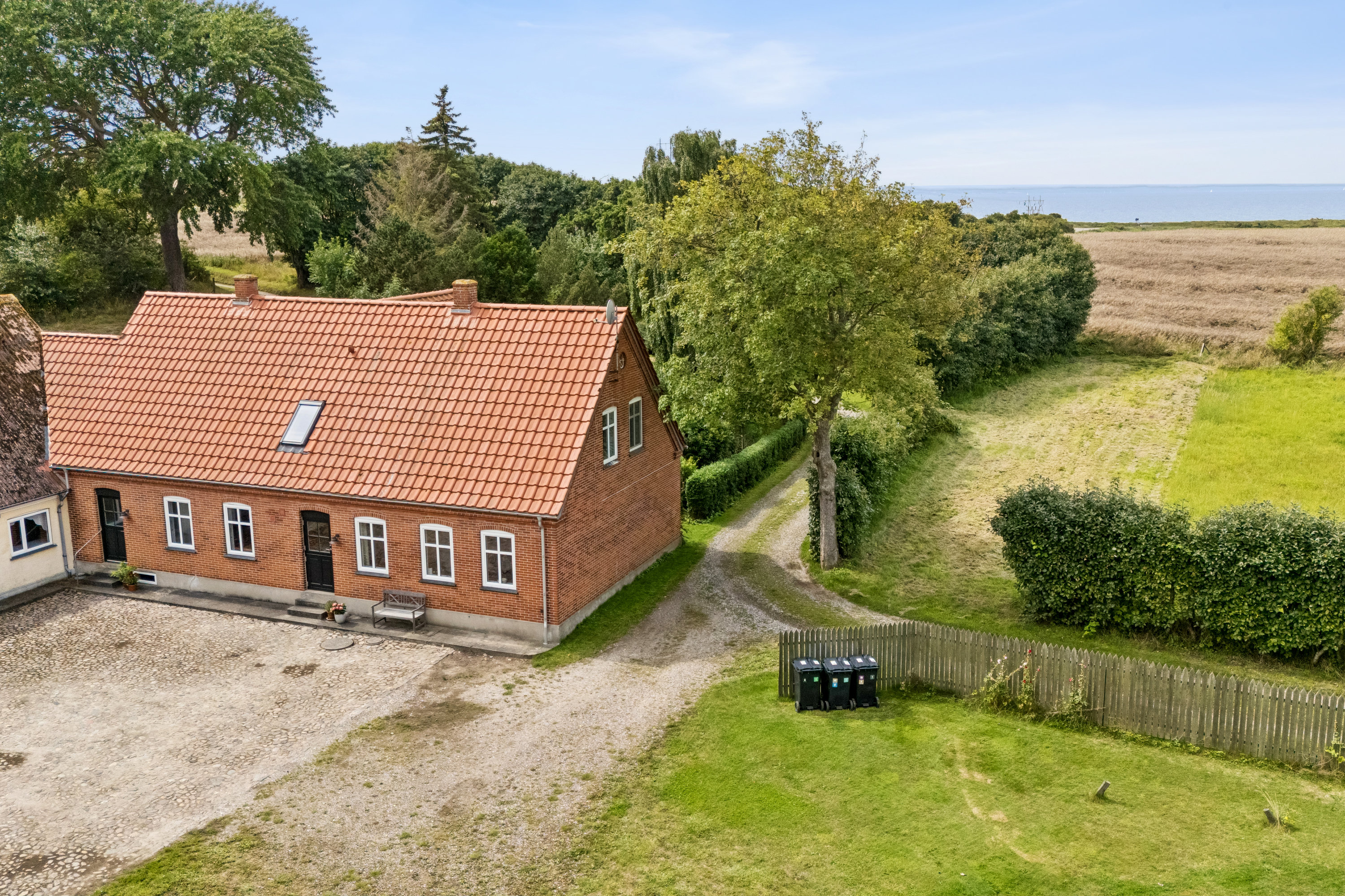 Fremhævet ejendom 1 billede i fuldskærmstilstand. Billede af Lebymarksvej 12, 5985 Søby Ærø