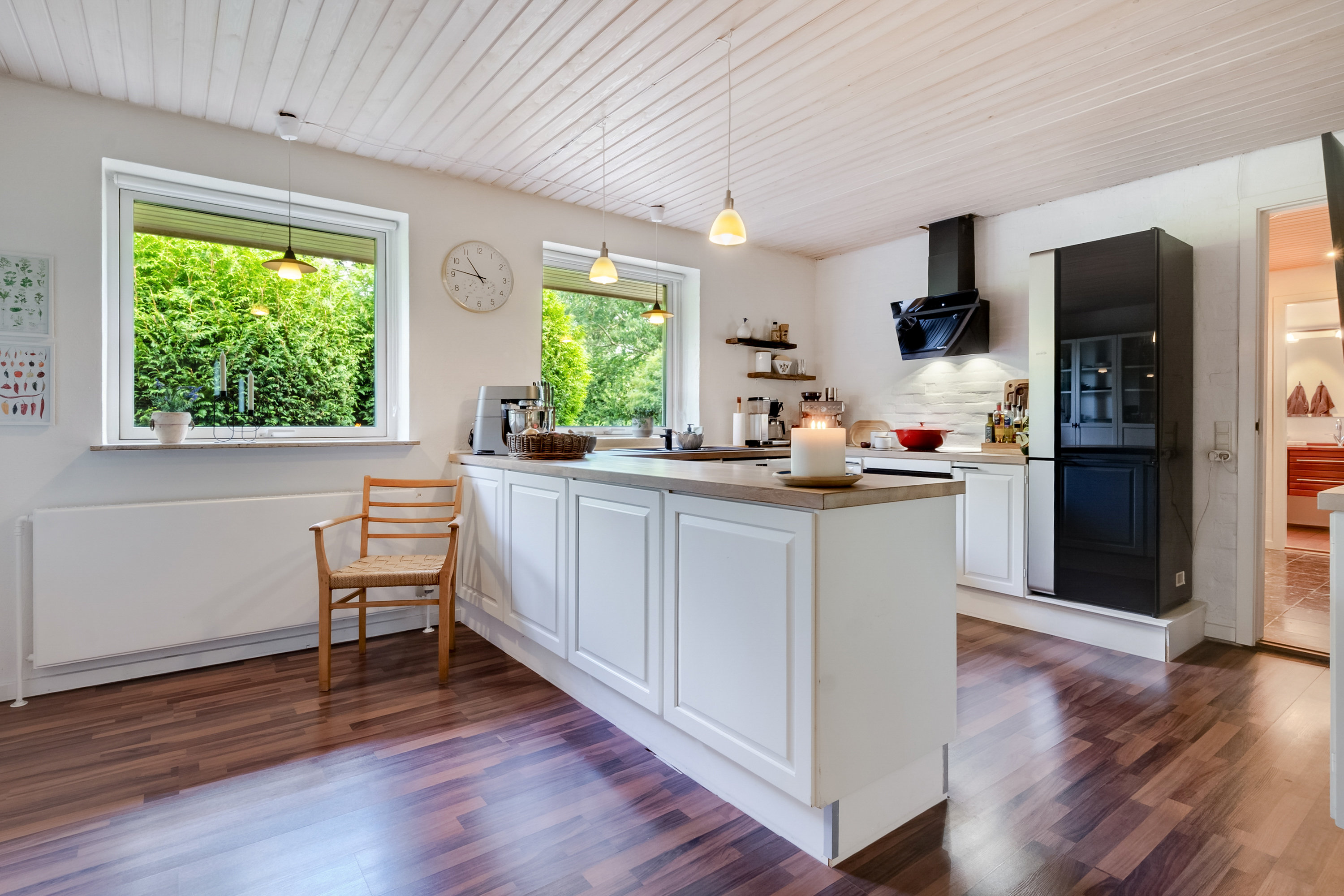 Fremhævet køkken billede i fuldskærmstilstand. Billede af Flintebjergvænget 7, Nr Broby, 5672 Broby