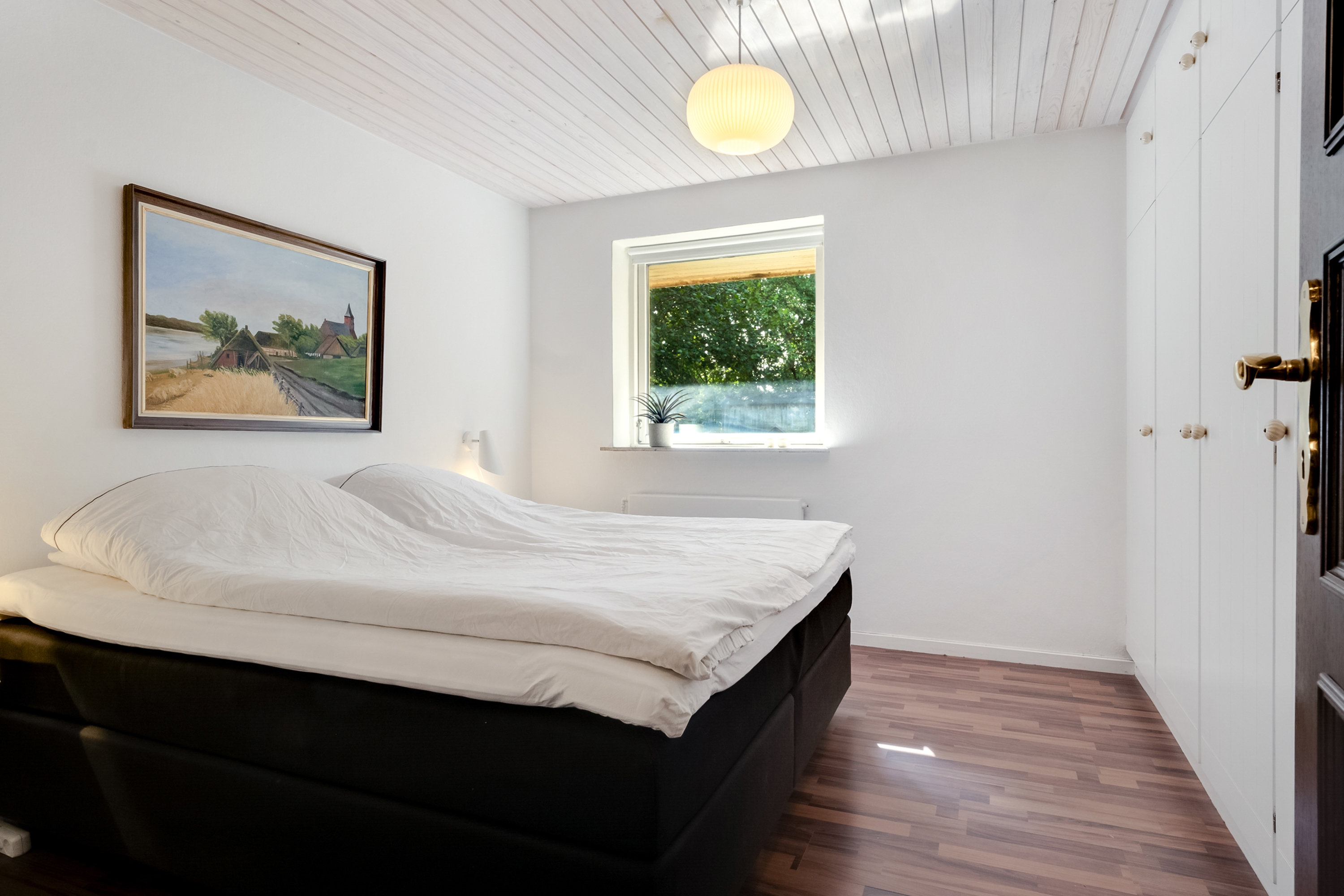 Fremhævet soveværelse billede i fuldskærmstilstand. Billede af Flintebjergvænget 7, Nr Broby, 5672 Broby