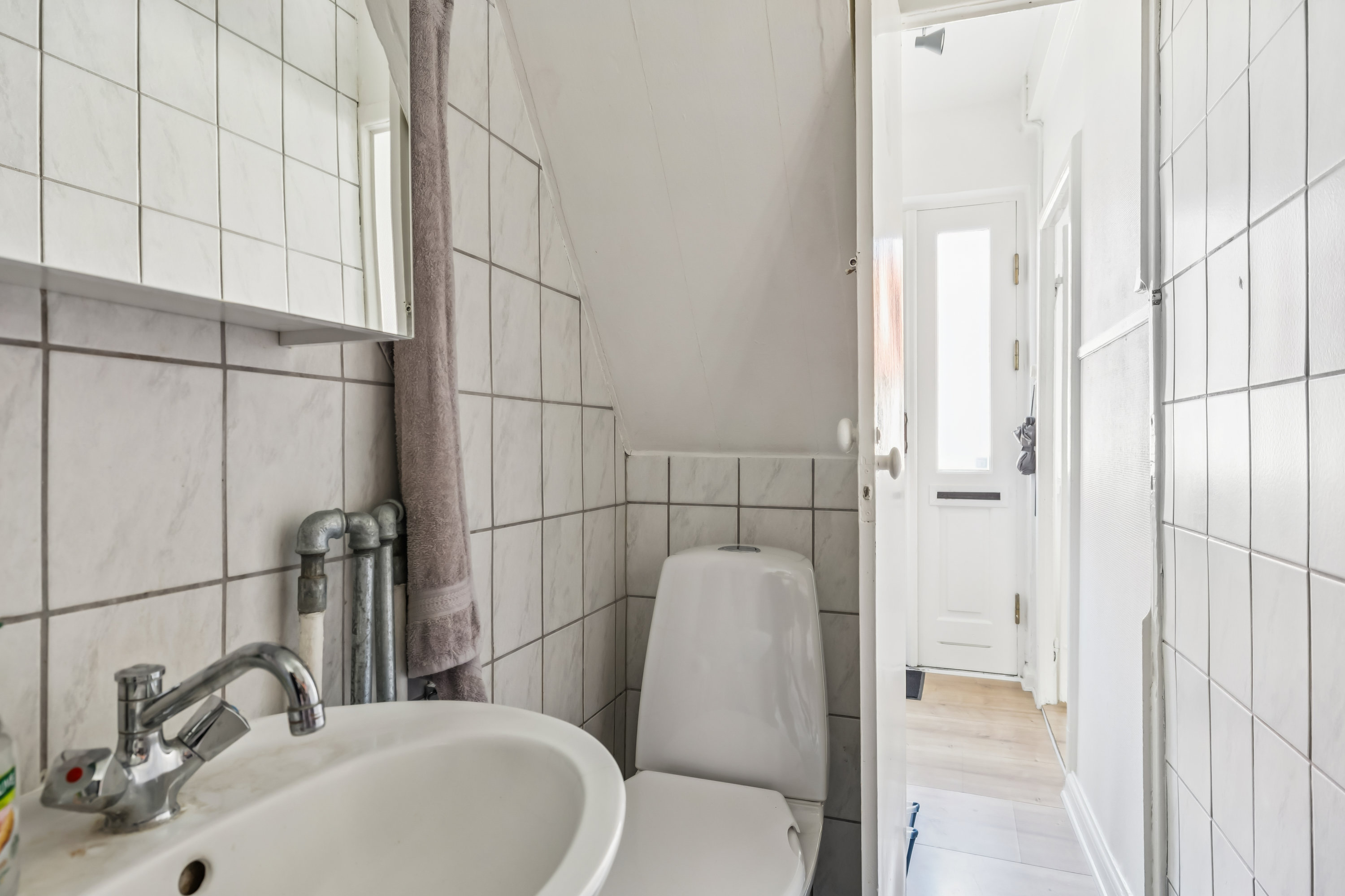 Fremhævet badeværelse billede i fuldskærmstilstand. Billede af Nørregade 42, 5610 Assens