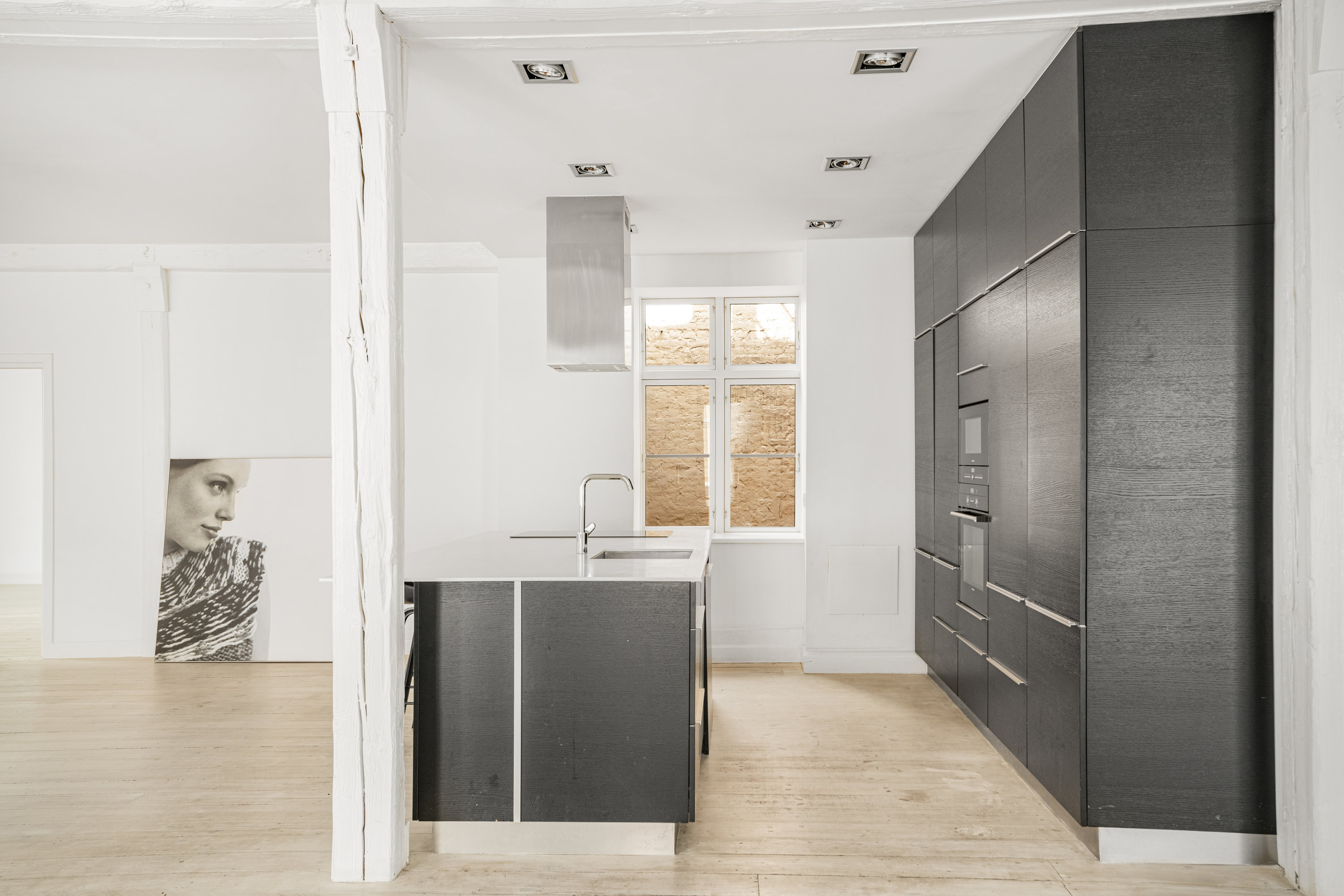 Fremhævet  billede i fuldskærmstilstand. Billede af Niels Hemmingsens Gade 32A, 2. tv., 1153 København K