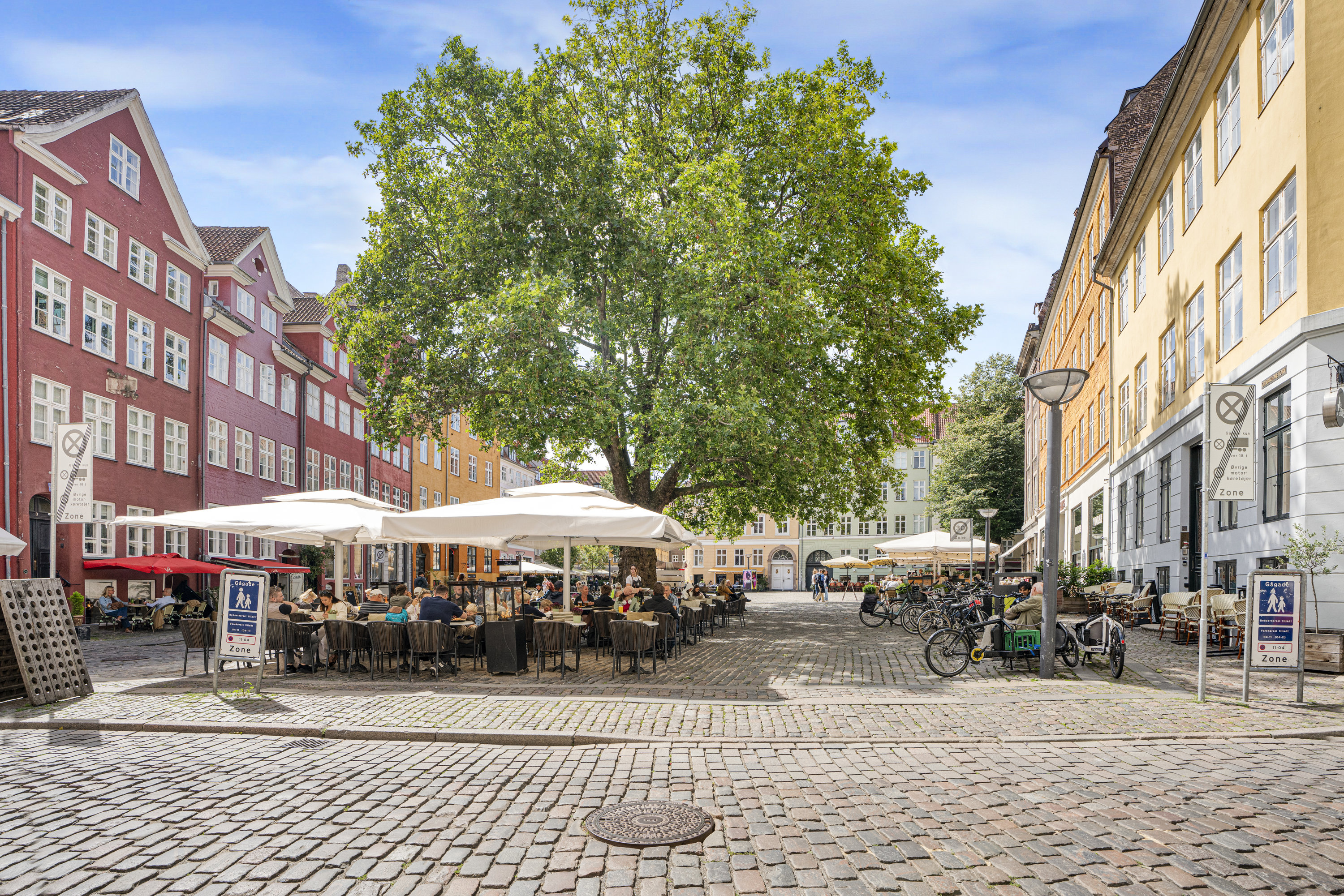Fremhævet  billede i fuldskærmstilstand. Billede af Niels Hemmingsens Gade 32A, 2. tv., 1153 København K