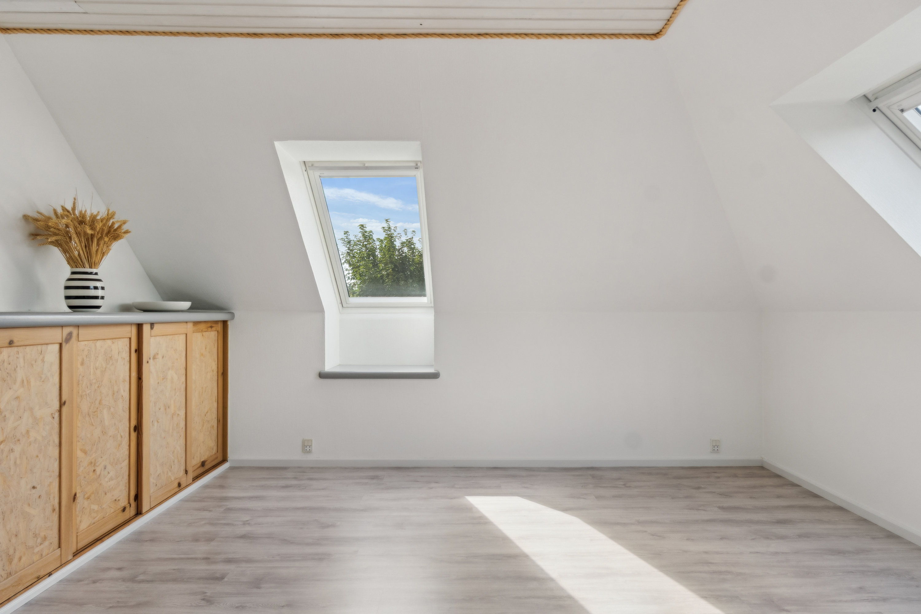 Fremhævet gang billede i fuldskærmstilstand. Billede af Birkevej 5, 4270 Høng