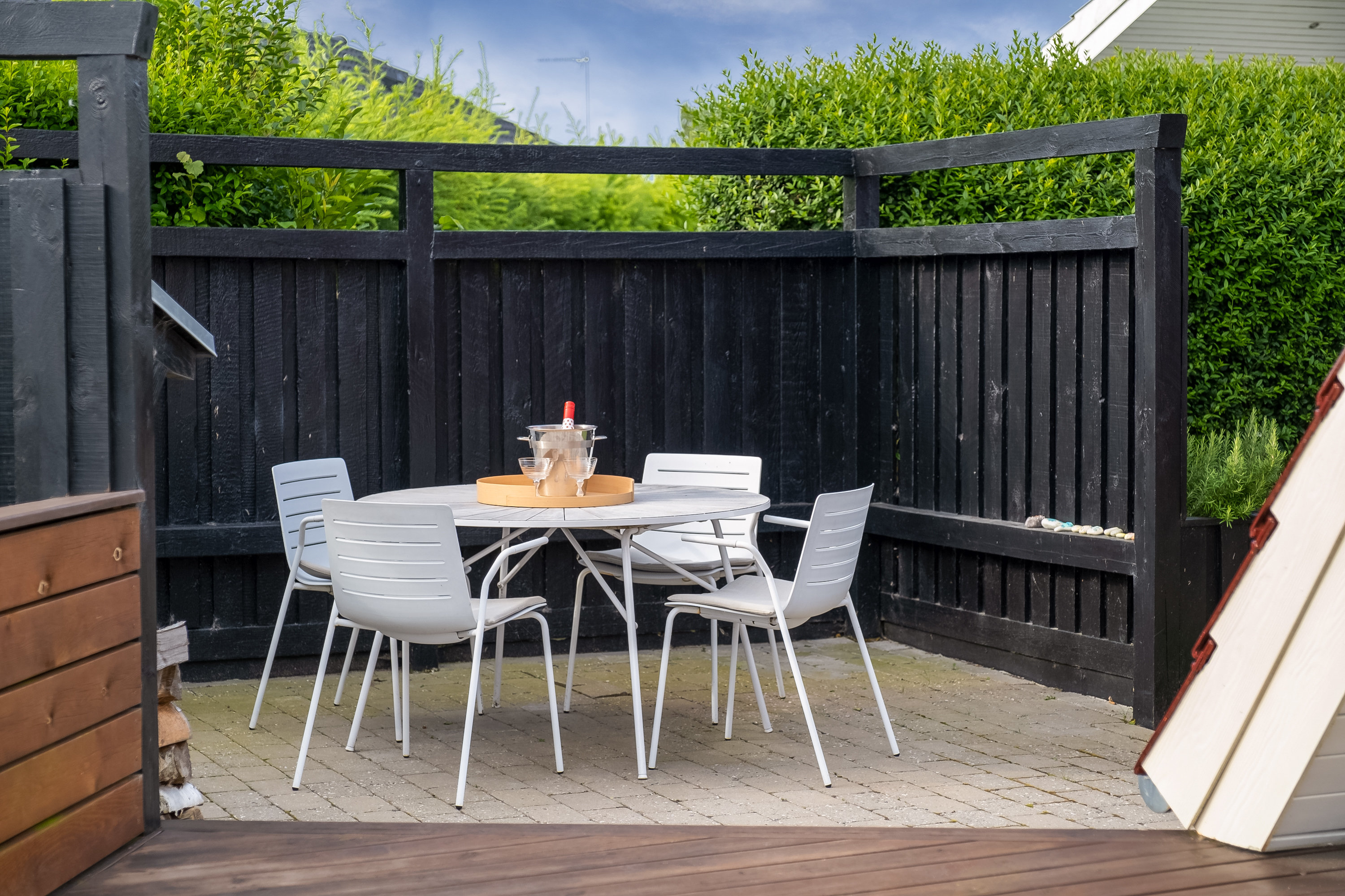 Fremhævet terrasse billede i fuldskærmstilstand. Billede af Kløvervej 43, 5300 Kerteminde