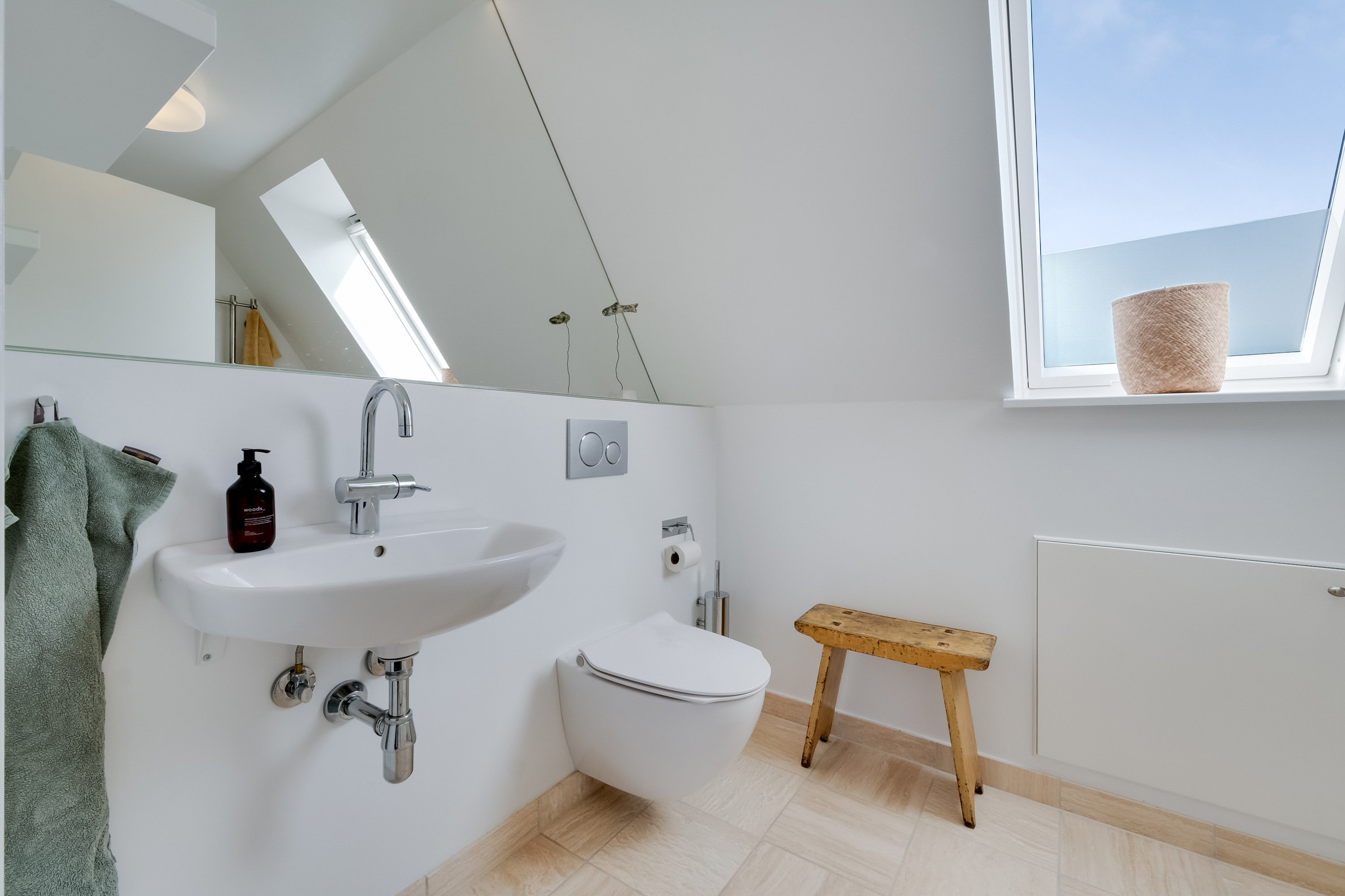 Fremhævet badeværelse billede i fuldskærmstilstand. Billede af Kløvervej 43, 5300 Kerteminde