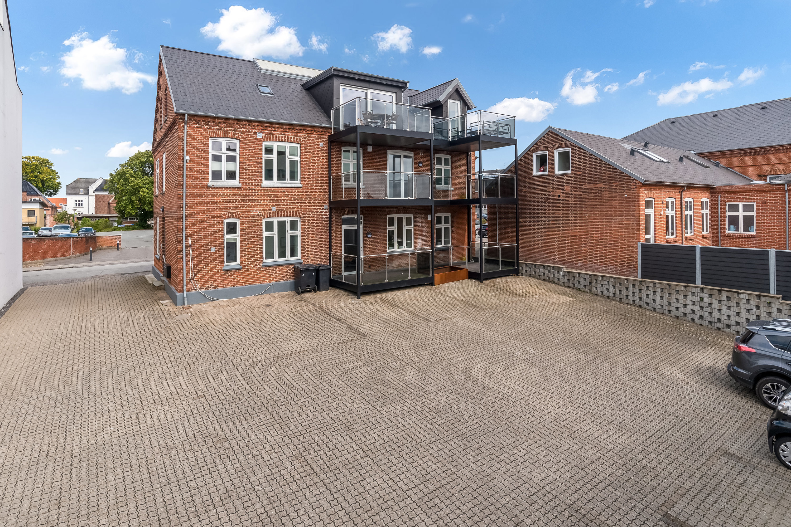 Fremhævet  billede i fuldskærmstilstand. Billede af Danmarksgade 14, st.., 7500 Holstebro