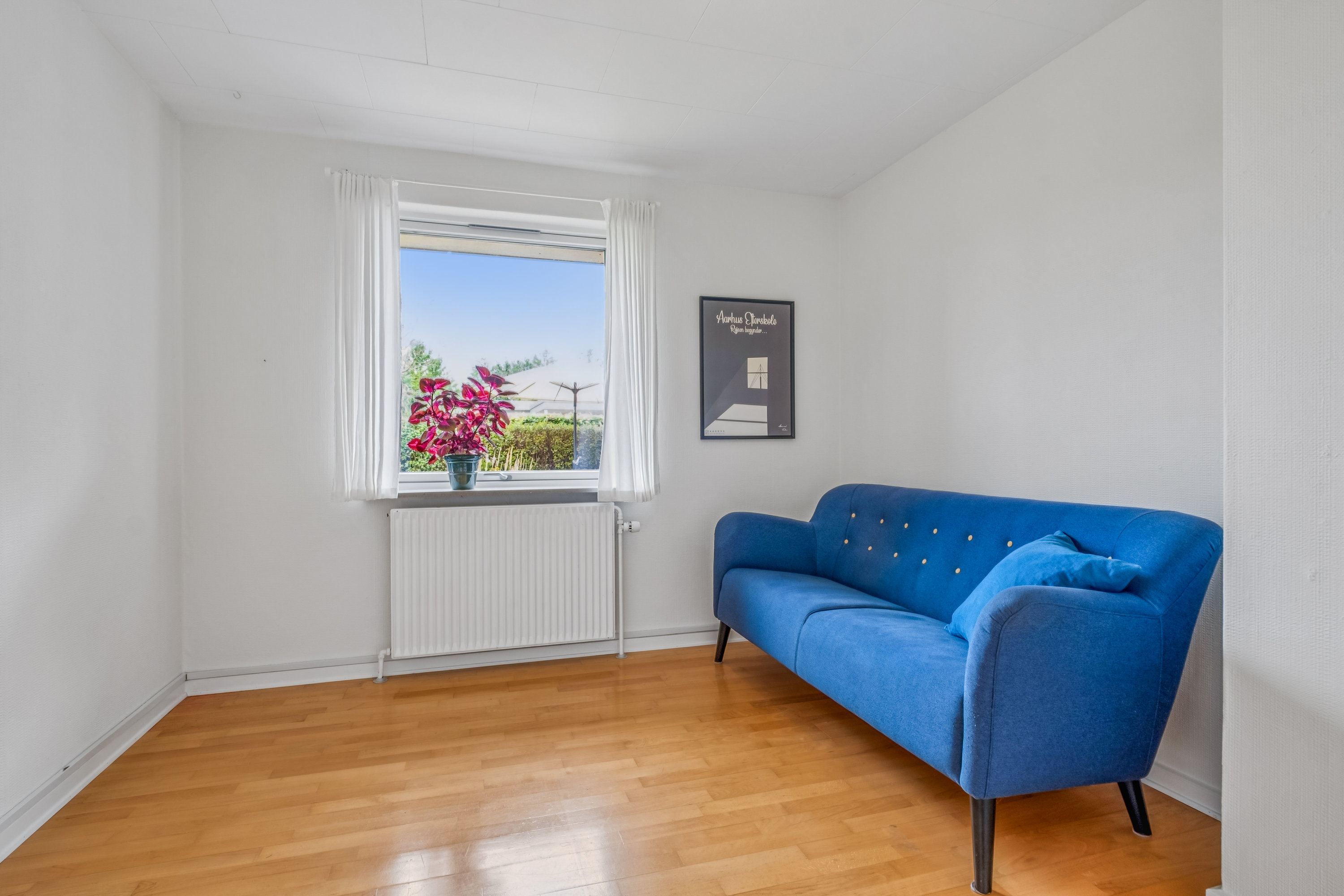 Fremhævet værelse billede i fuldskærmstilstand. Billede af Præstevænget 10, 8732 Hovedgård