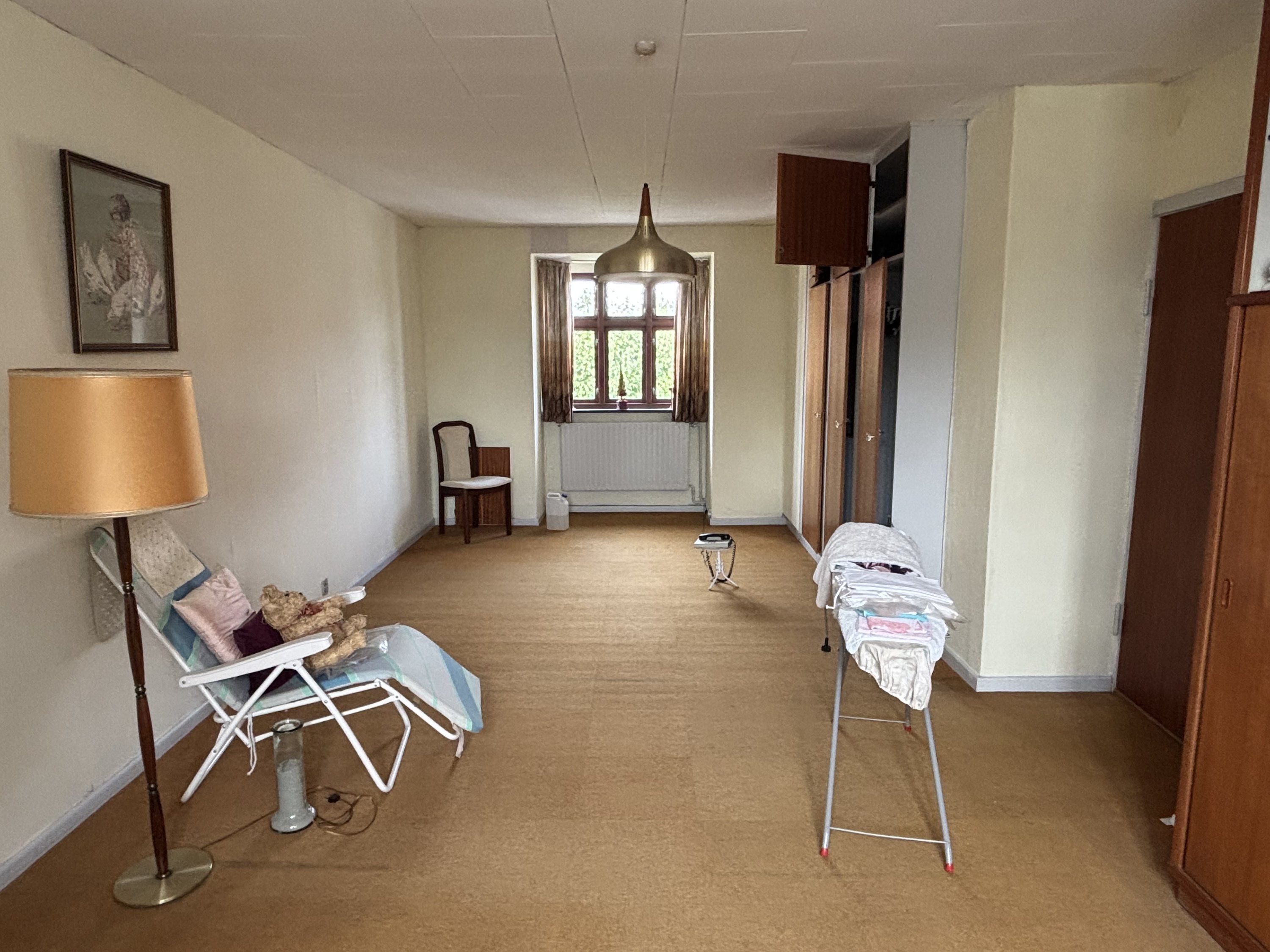 Fremhævet værelse billede i fuldskærmstilstand. Billede af Skovsgårdsvej 1, 4900 Nakskov