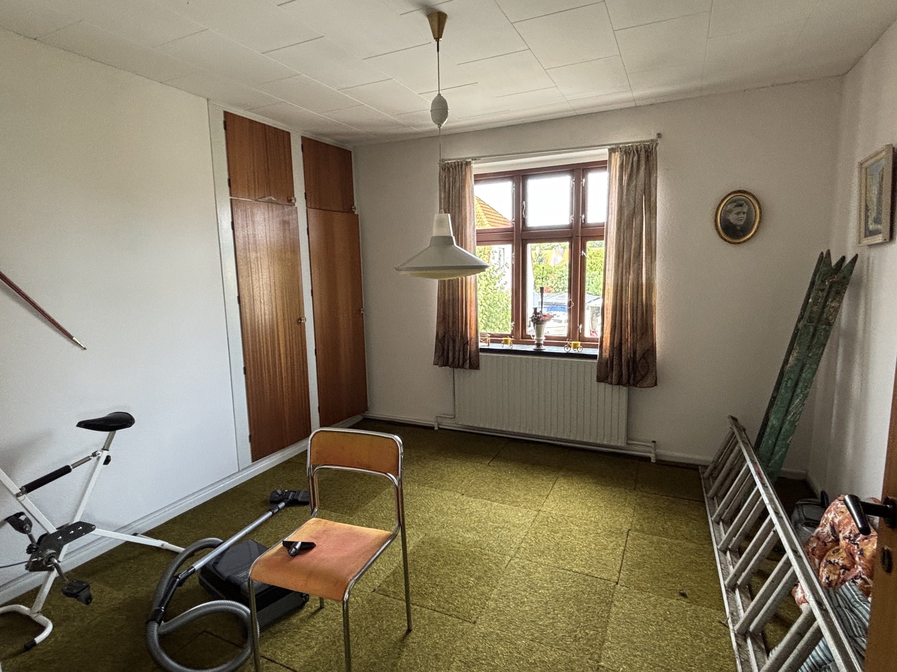 Fremhævet værelse billede i fuldskærmstilstand. Billede af Skovsgårdsvej 1, 4900 Nakskov