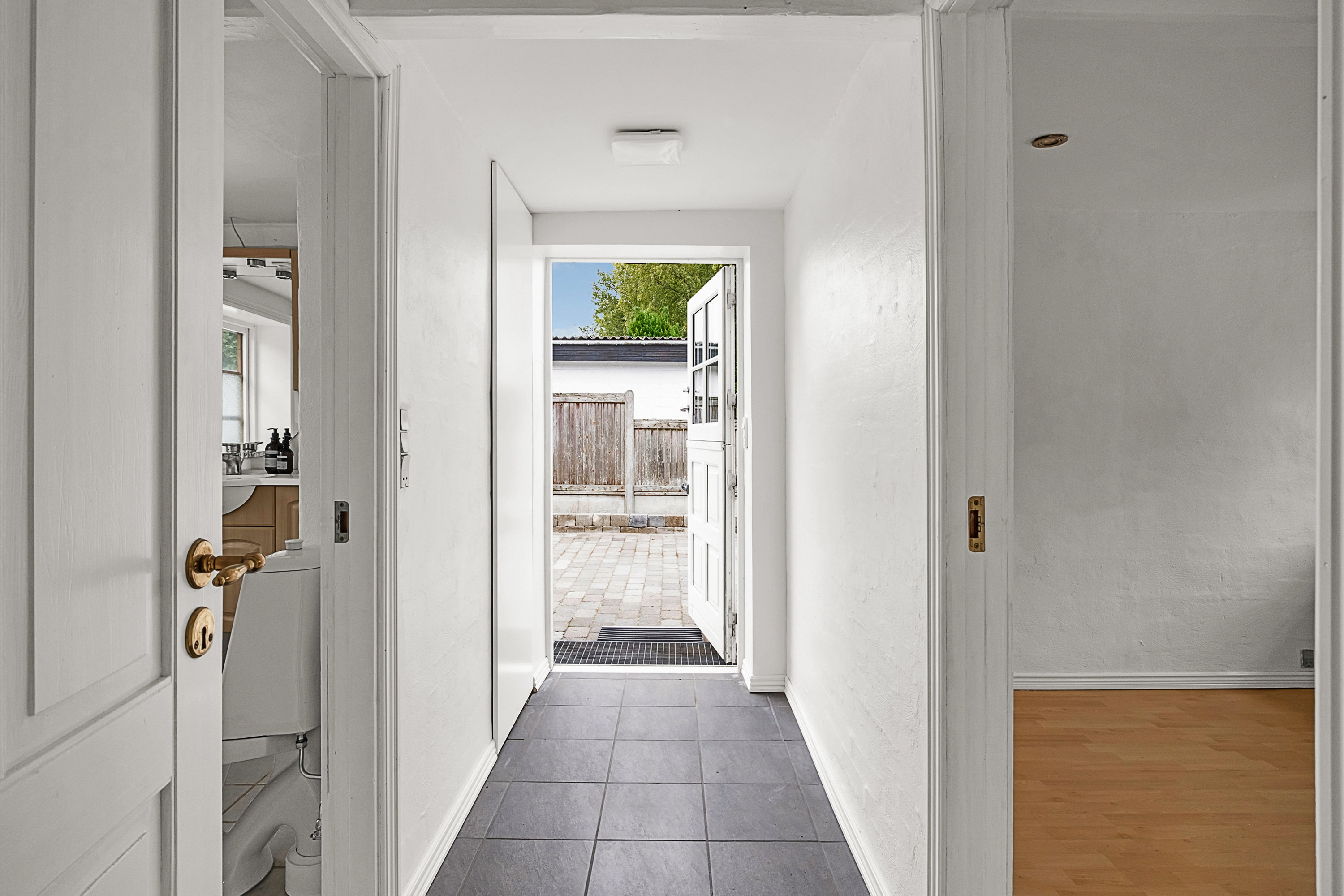 Fremhævet gang billede i fuldskærmstilstand. Billede af Elstedvej 49, Terp, 8200 Aarhus N