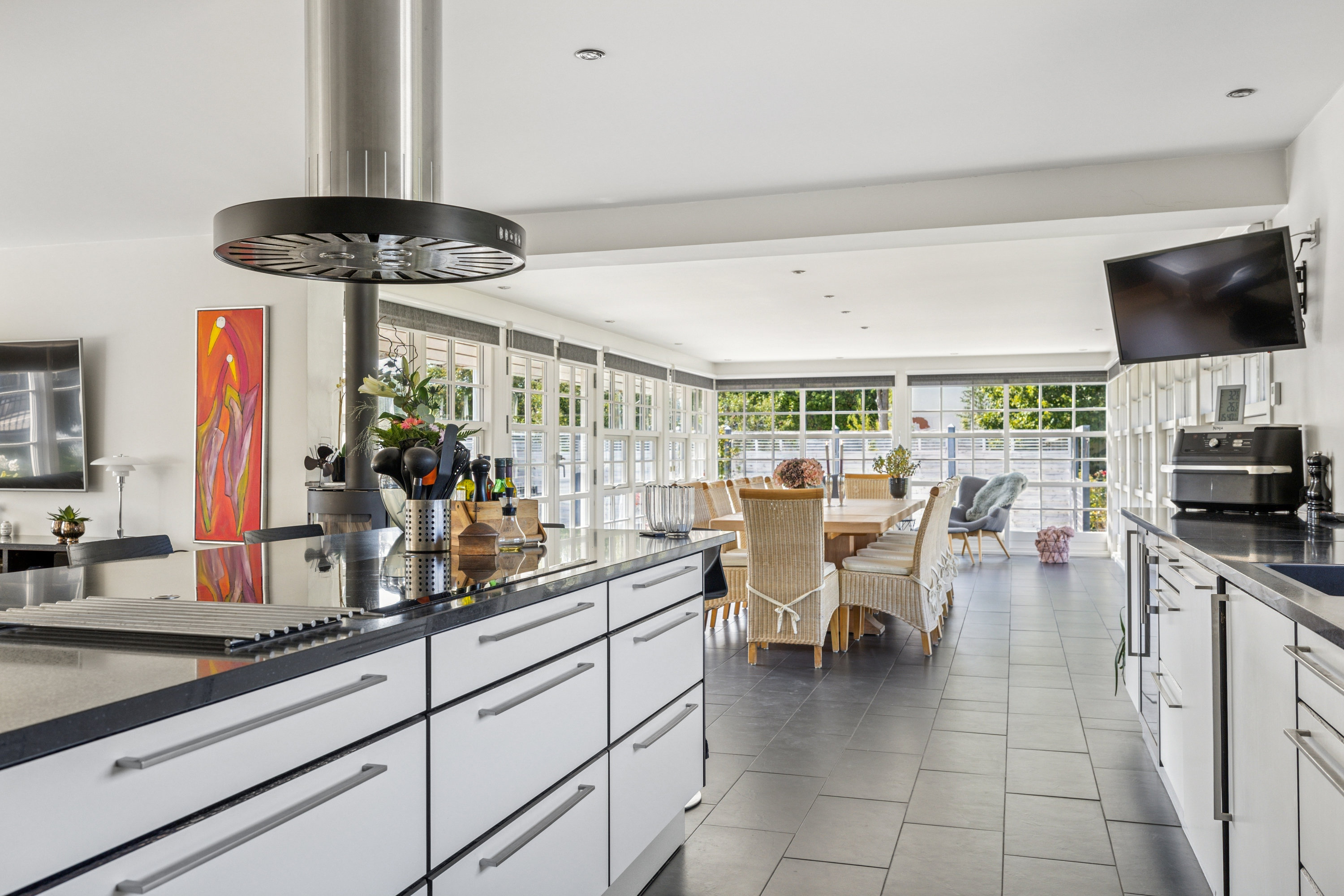 Fremhævet køkken billede i fuldskærmstilstand. Billede af Bogensevej 103, Næsby, 5270 Odense N