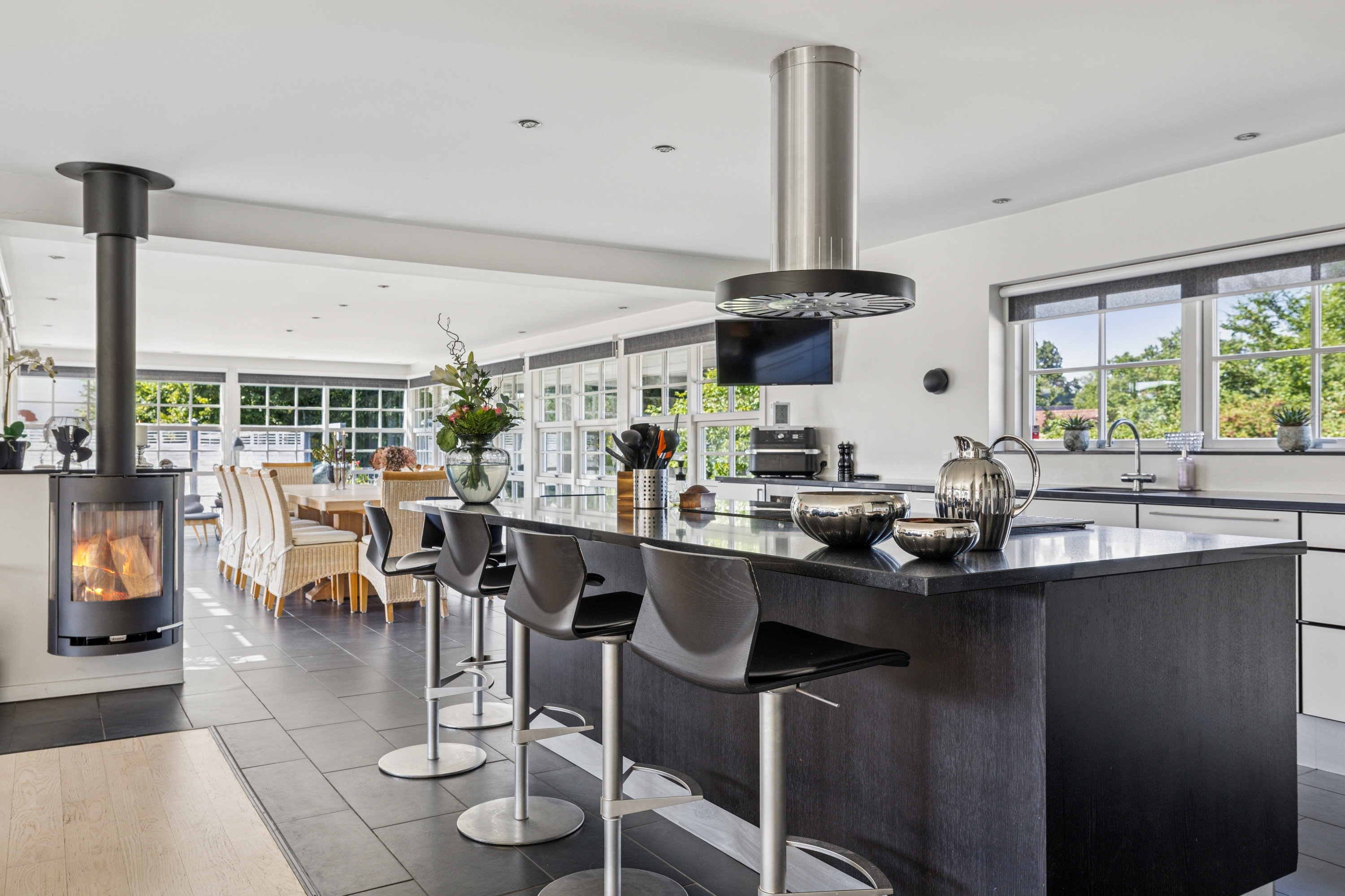 Fremhævet køkken billede i fuldskærmstilstand. Billede af Bogensevej 103, Næsby, 5270 Odense N