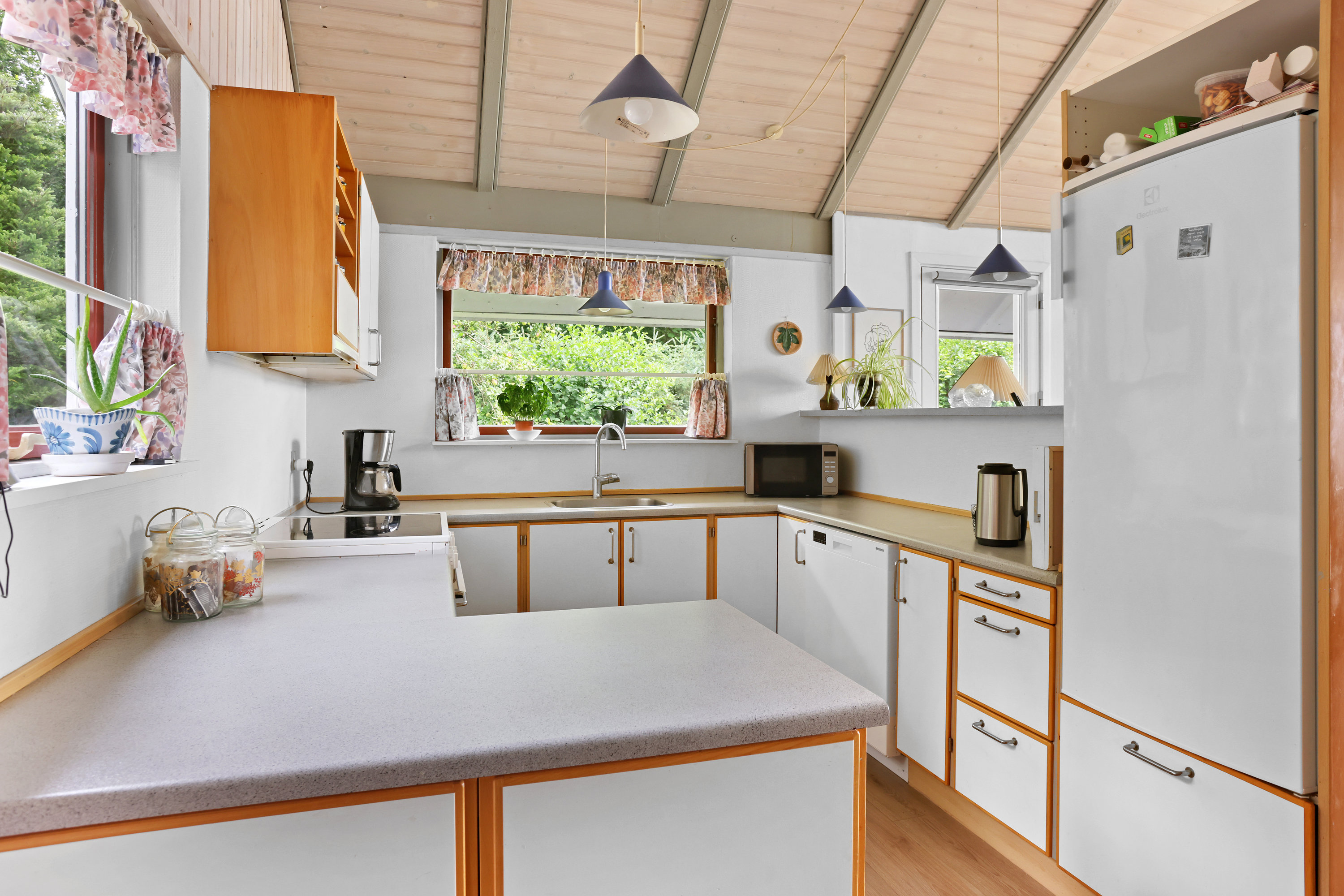 Fremhævet køkken billede i fuldskærmstilstand. Billede af Venøvej 94, Ørslevkl Sø, 7840 Højslev