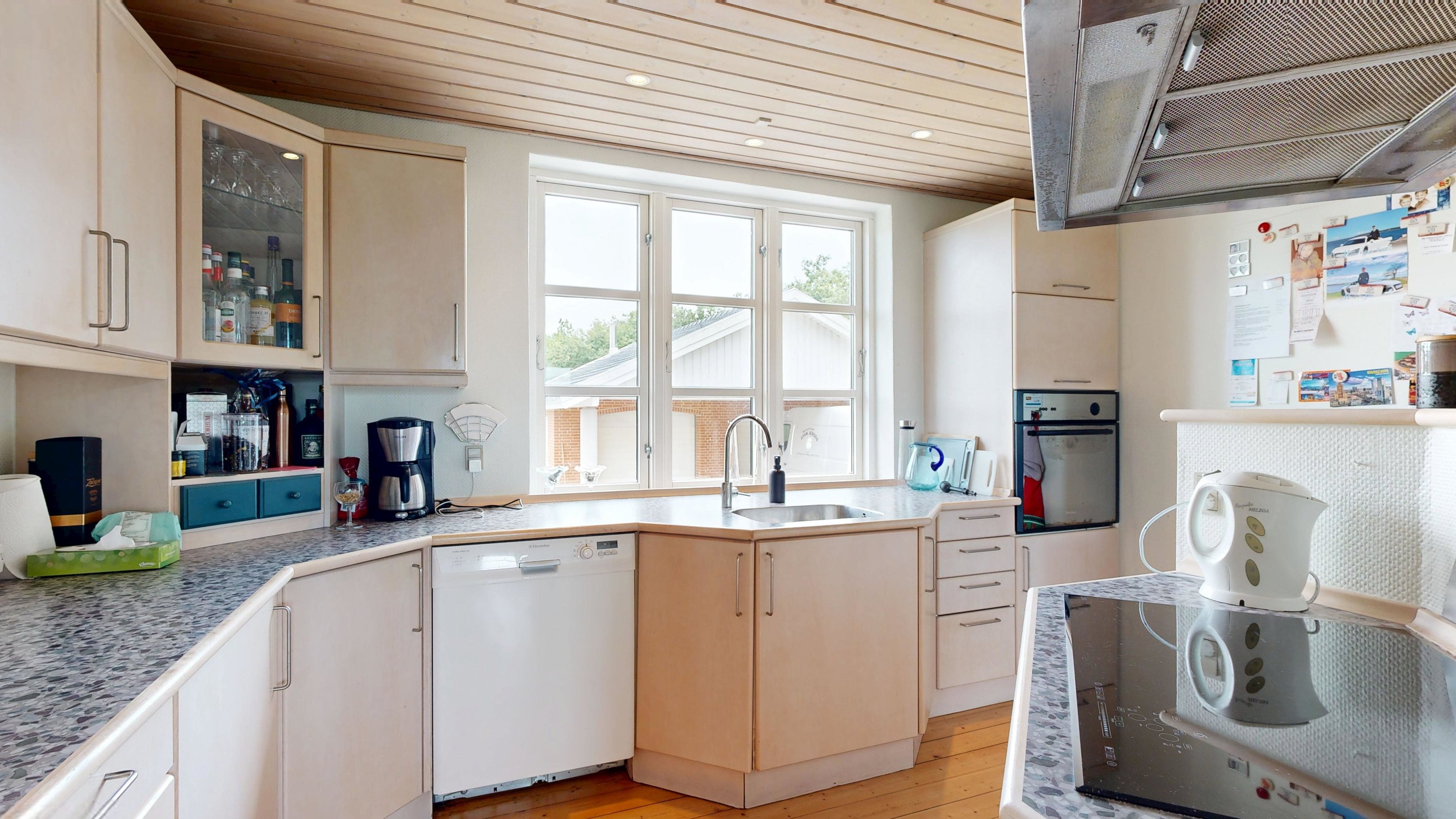 Fremhævet køkken billede i fuldskærmstilstand. Billede af Gl. Århusvej 222, 8800 Viborg