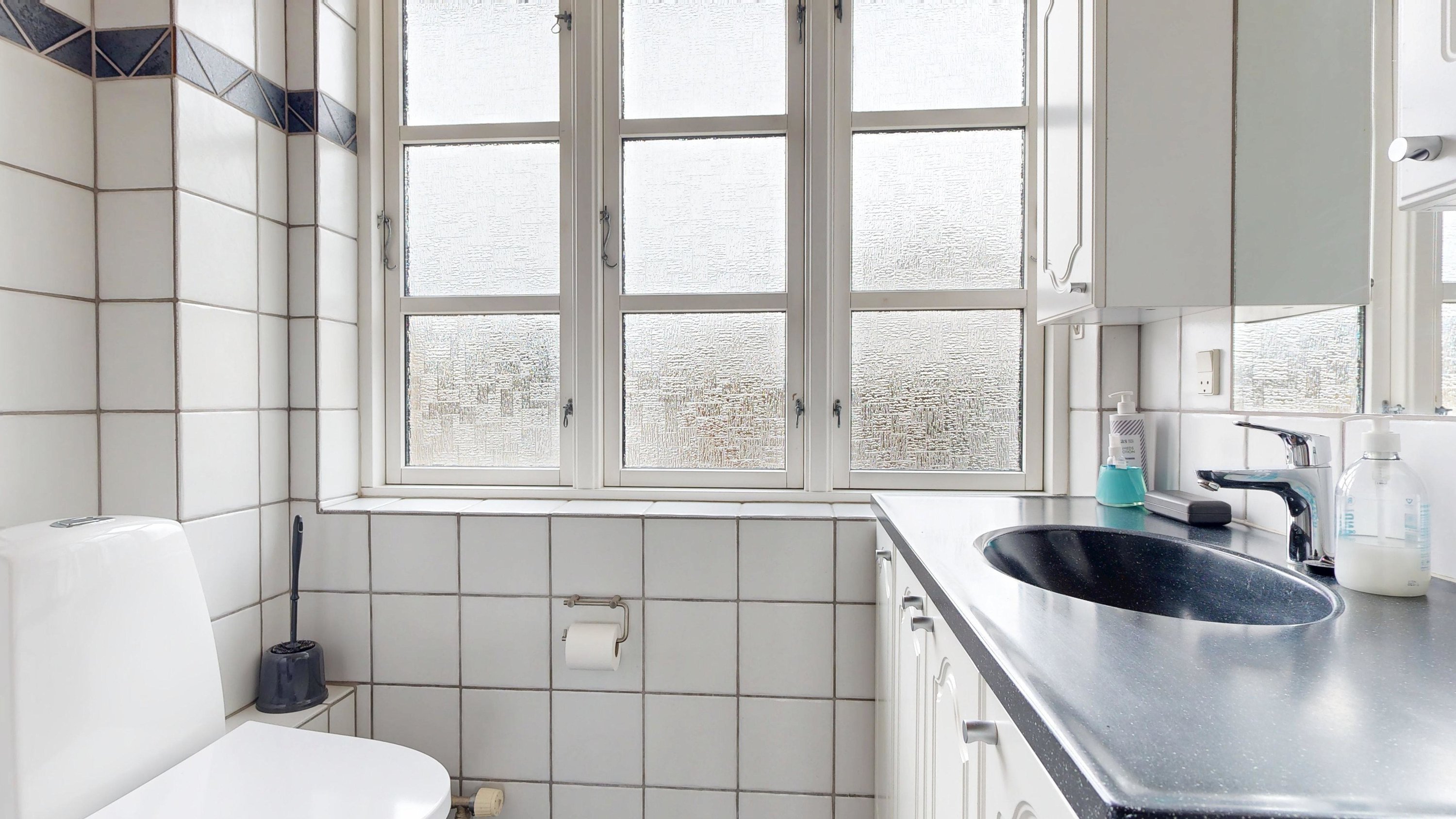 Fremhævet badeværelse billede i fuldskærmstilstand. Billede af Gl. Århusvej 222, 8800 Viborg