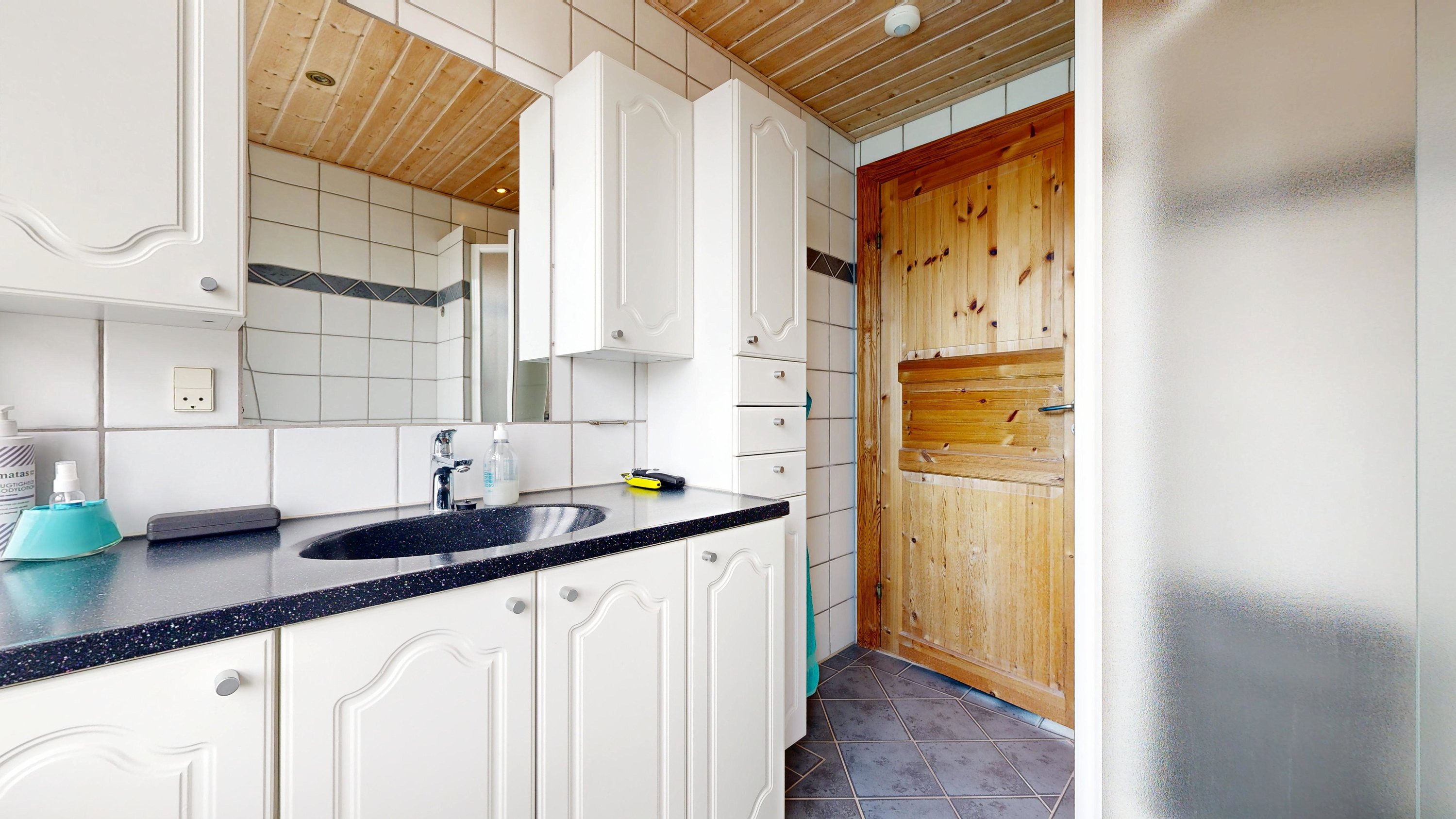 Fremhævet badeværelse billede i fuldskærmstilstand. Billede af Gl. Århusvej 222, 8800 Viborg