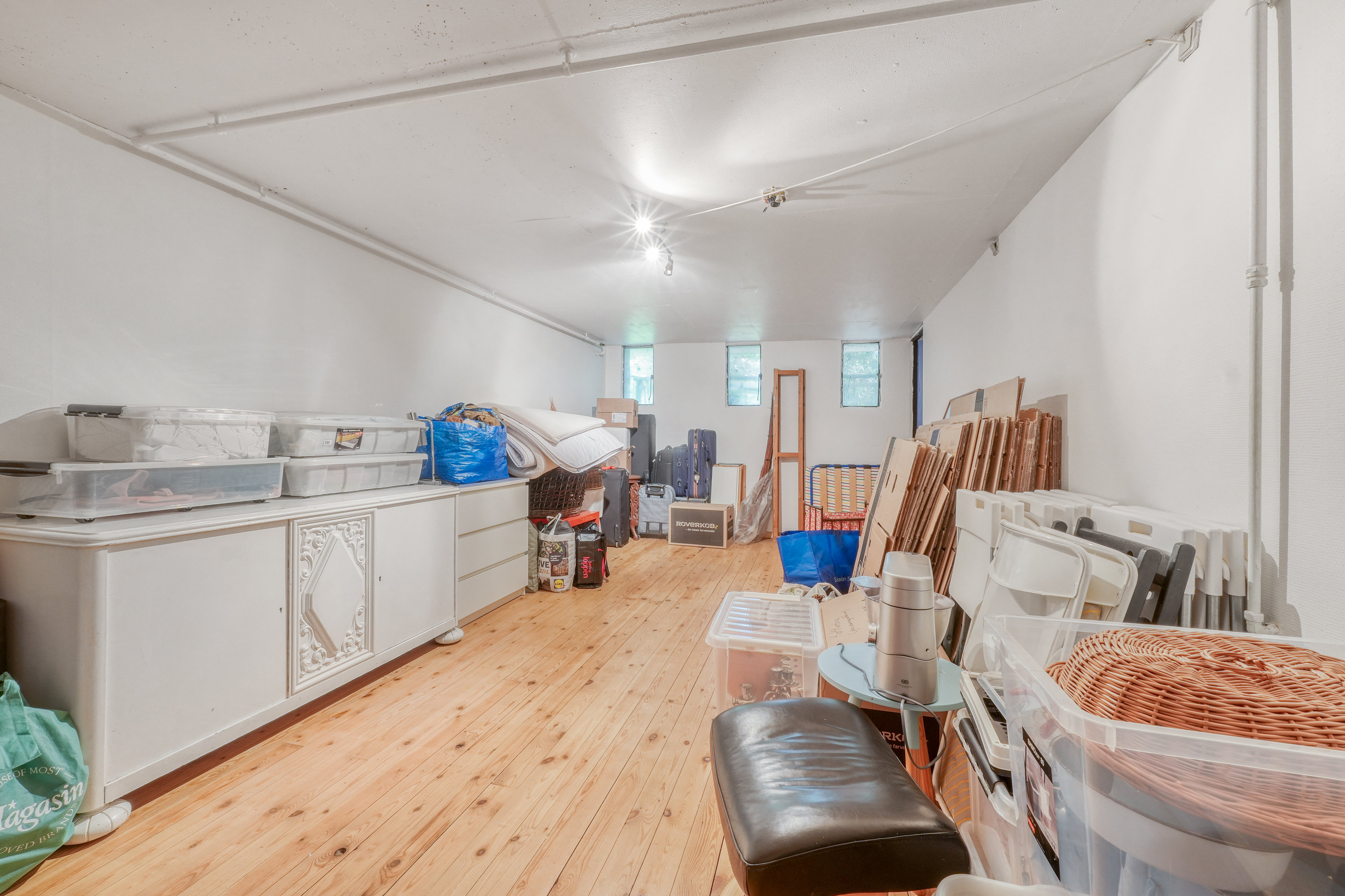 Fremhævet andet billede i fuldskærmstilstand. Billede af Stenløkken 39, 3460 Birkerød