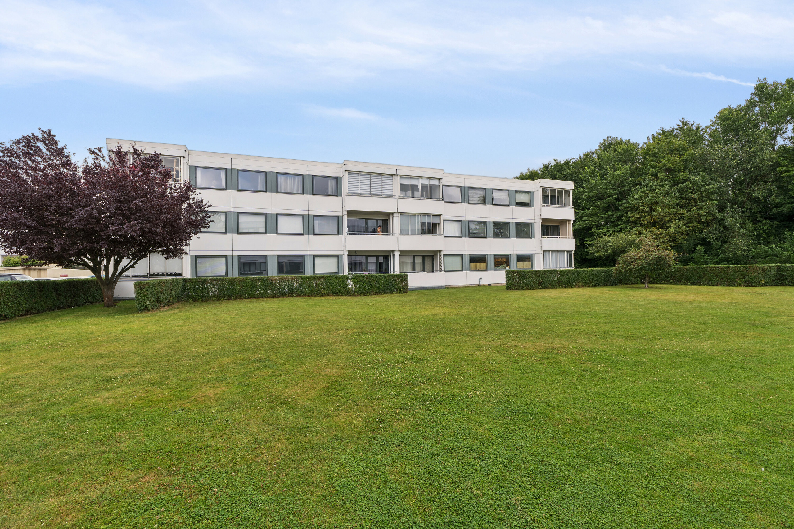 Fremhævet set fra haven billede i fuldskærmstilstand. Billede af Langelunden 9, 1. mf., Niverød, 2990 Nivå