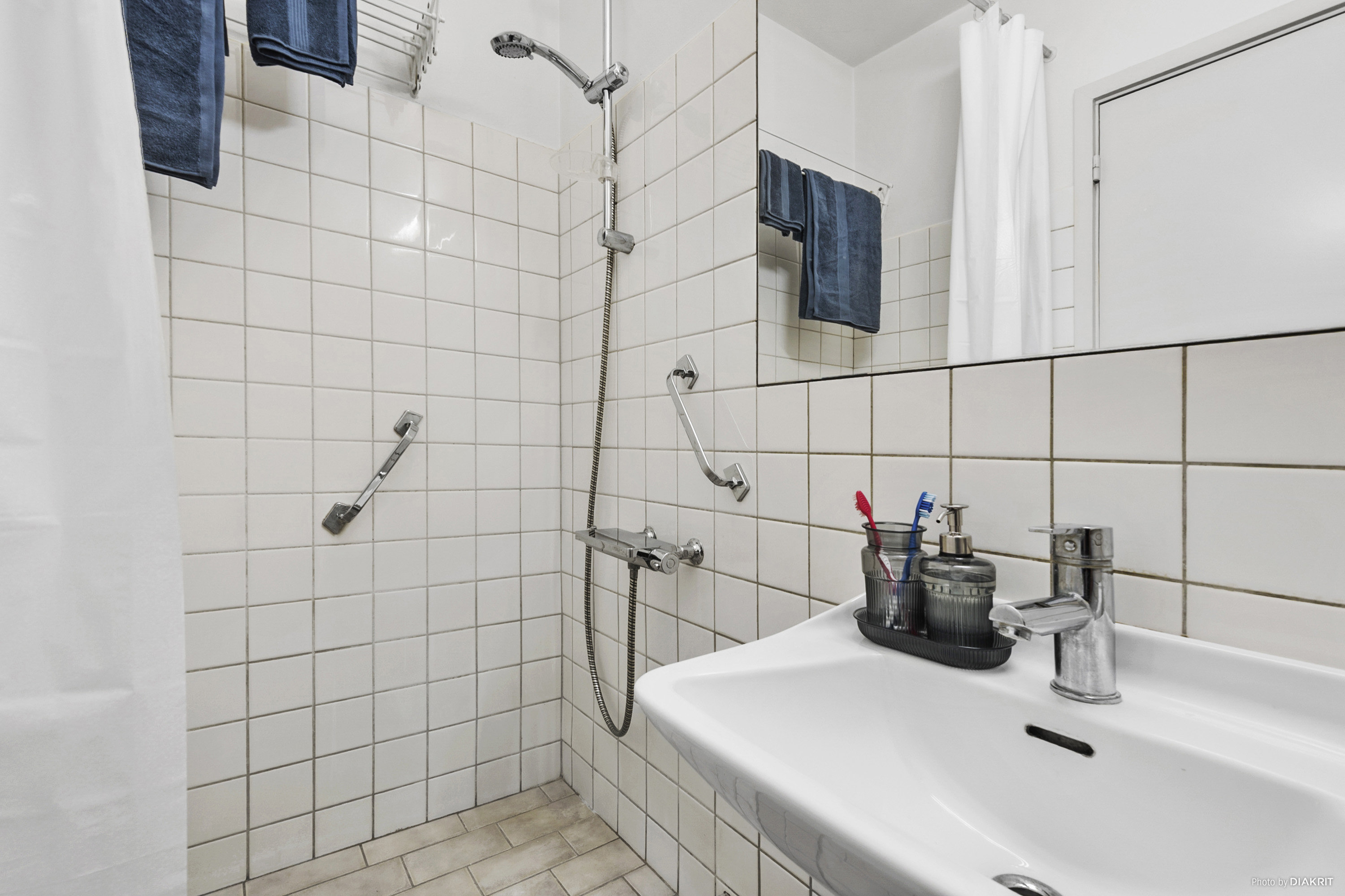 Fremhævet badeværelse billede i fuldskærmstilstand. Billede af Sandmarksbo 1, 1. 114., 4600 Køge