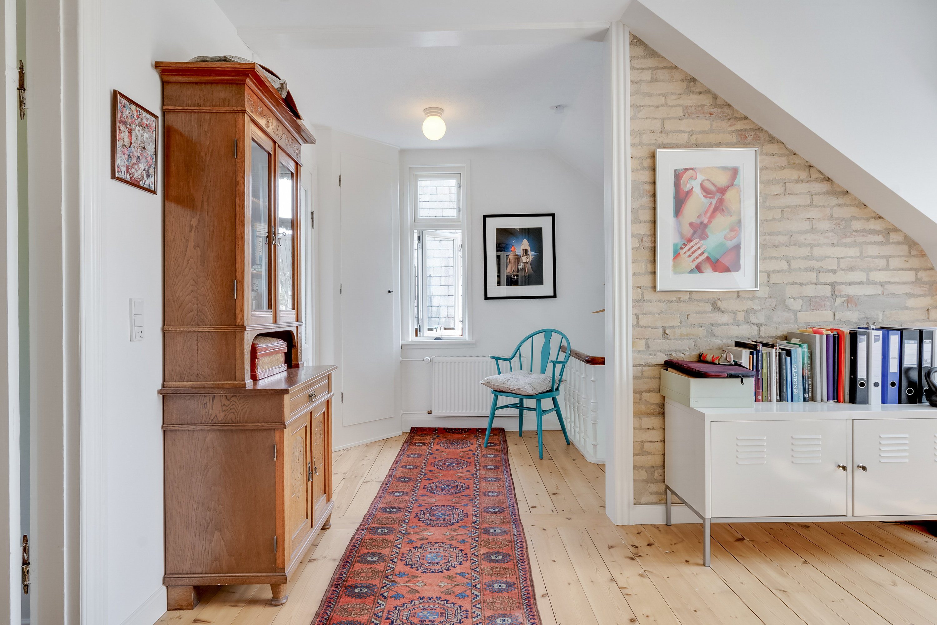 Fremhævet gang billede i fuldskærmstilstand. Billede af Kastanievej 8, 5230 Odense M