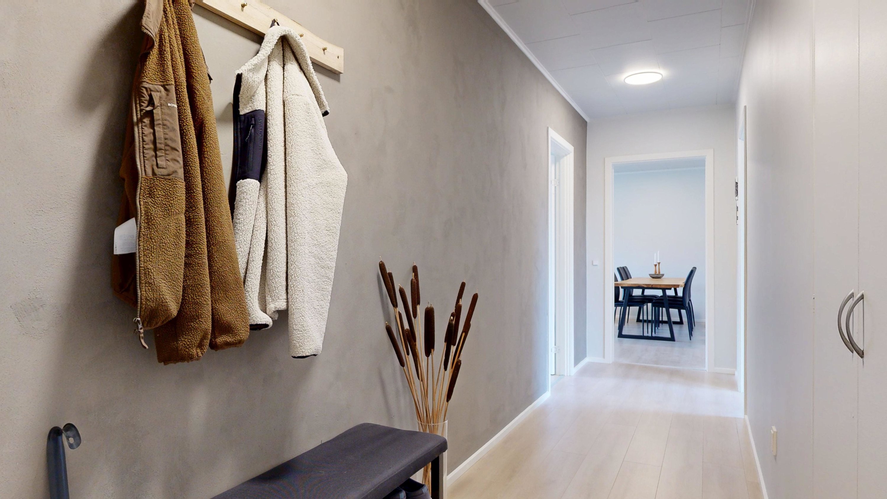 Miniaturebillede 1: gang. Billede af Eskebækparken 14, 1. th., 8660 Skanderborg