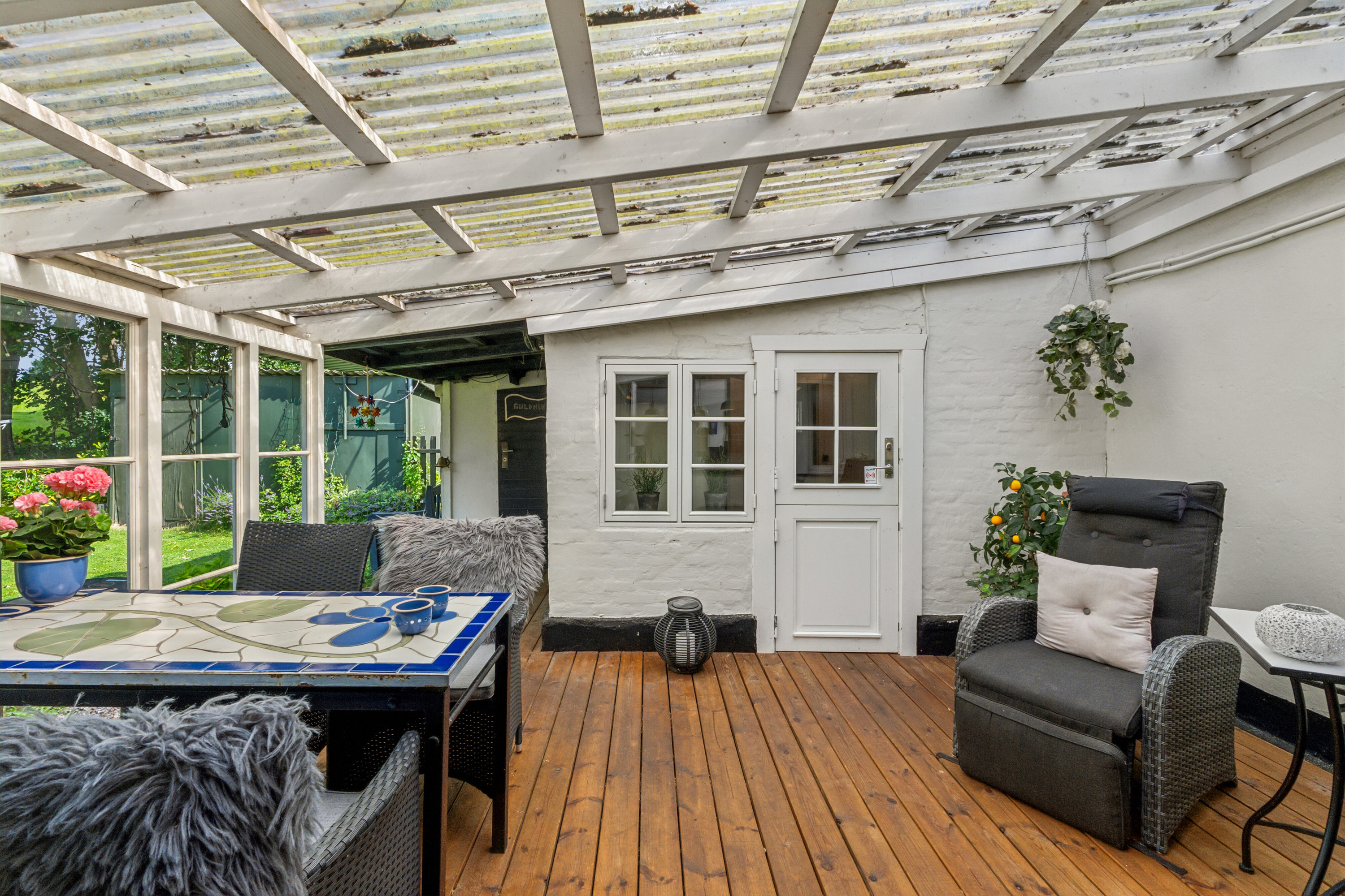 Fremhævet stue billede i fuldskærmstilstand. Billede af Kettingevej 23, 2970 Hørsholm