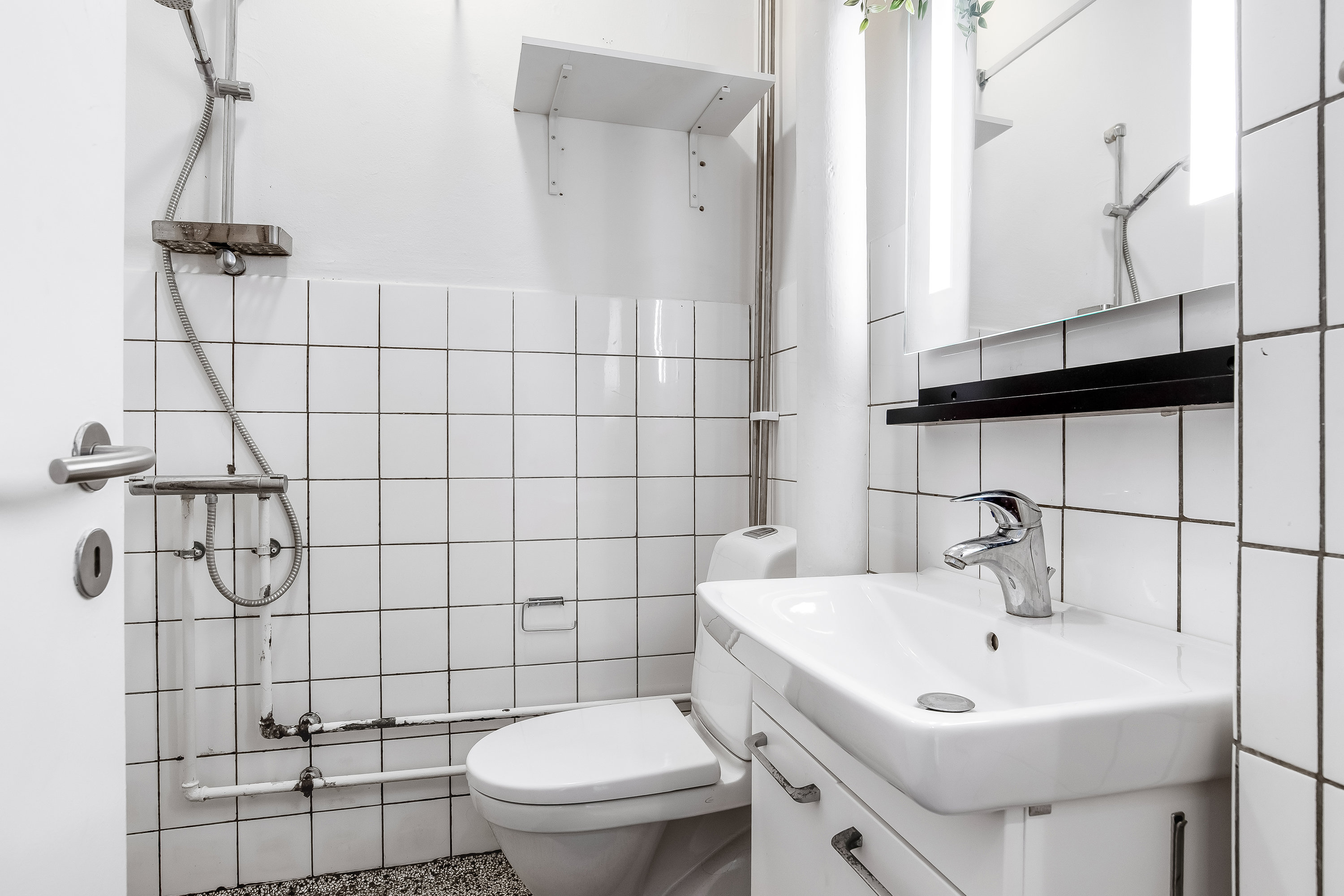 Fremhævet badeværelse billede i fuldskærmstilstand. Billede af Doktorvænget 47, 2. mf., 7500 Holstebro