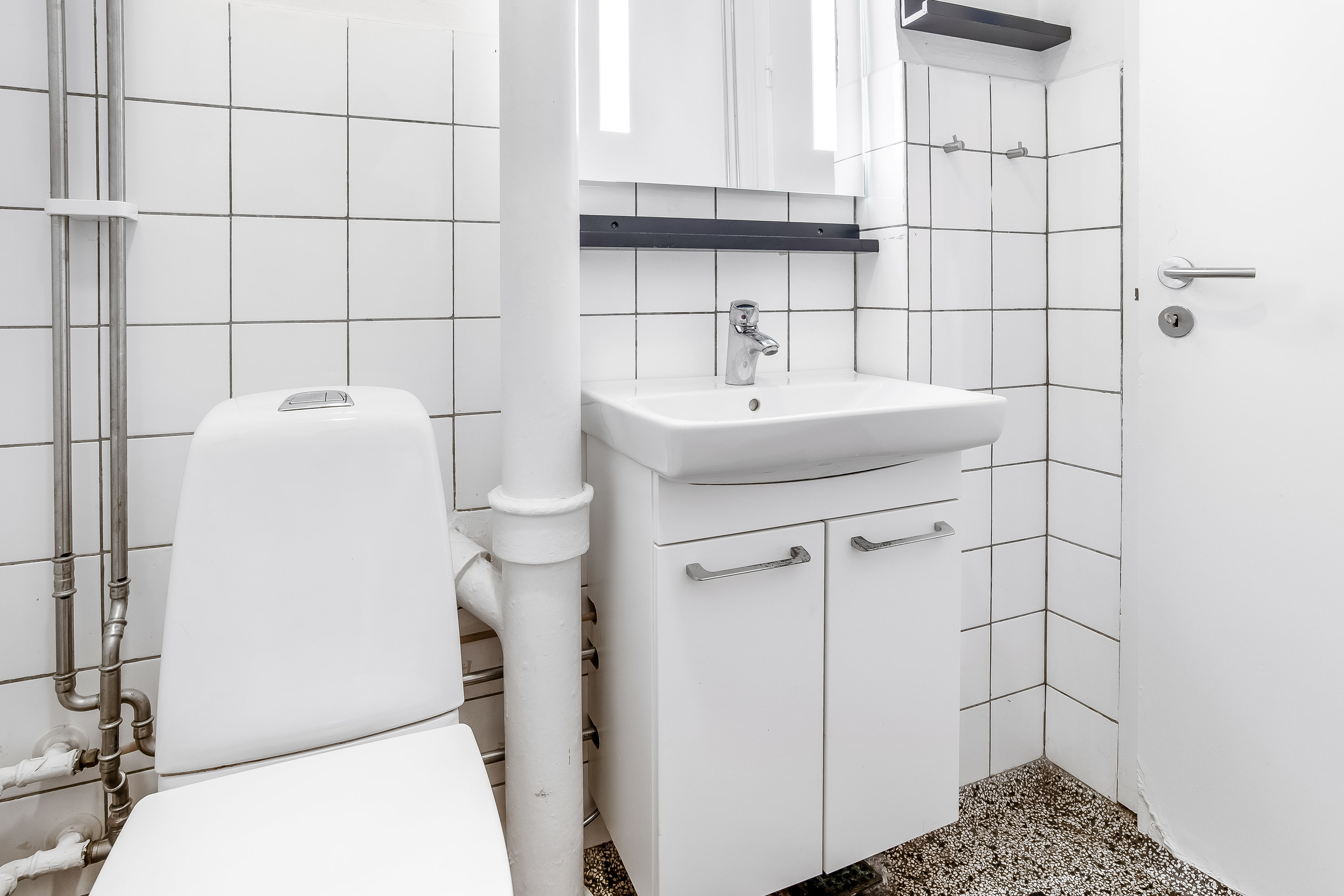 Fremhævet badeværelse billede i fuldskærmstilstand. Billede af Doktorvænget 47, 2. mf., 7500 Holstebro