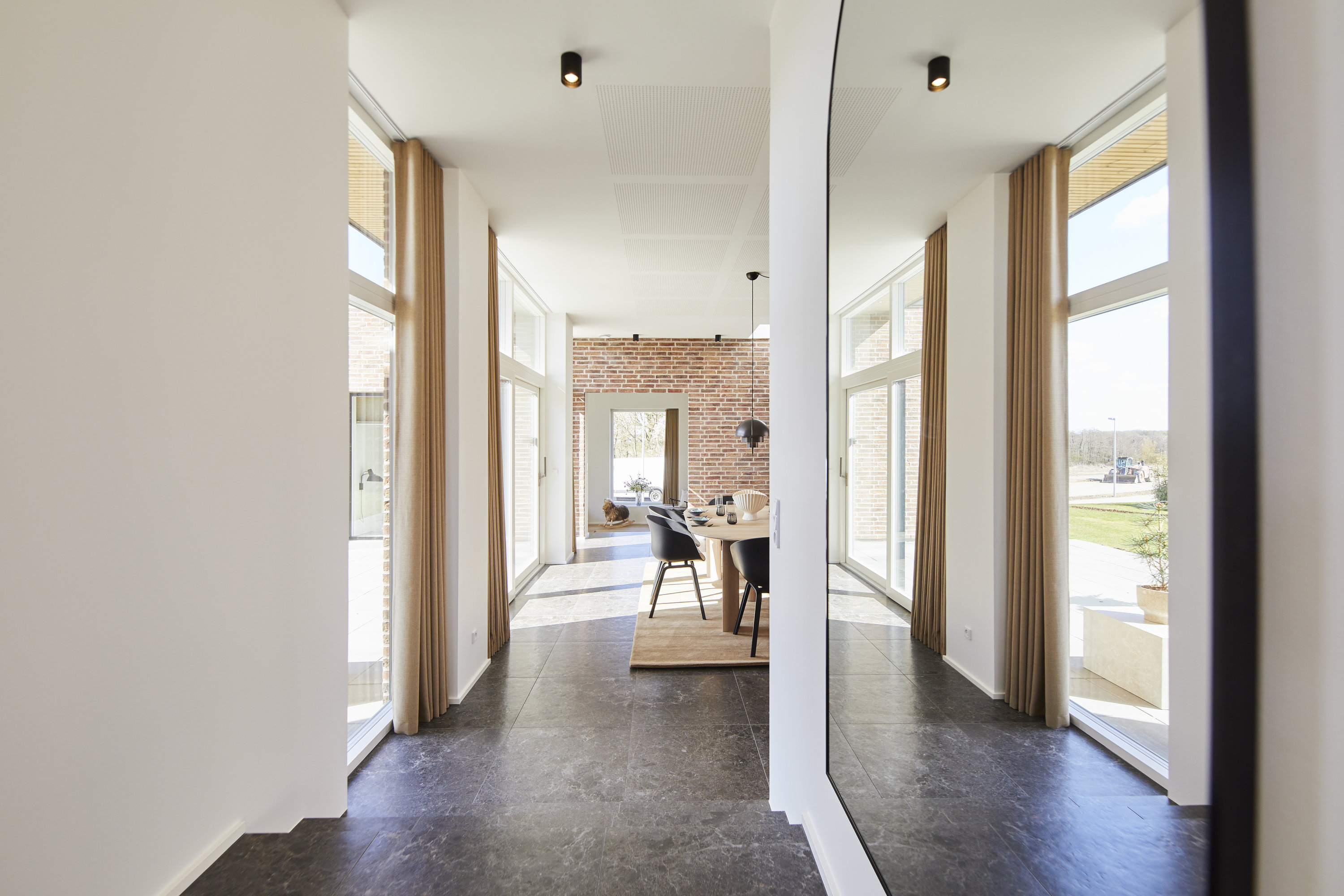 Fremhævet  billede i fuldskærmstilstand. Billede af Løvehalen 40, 8700 Horsens